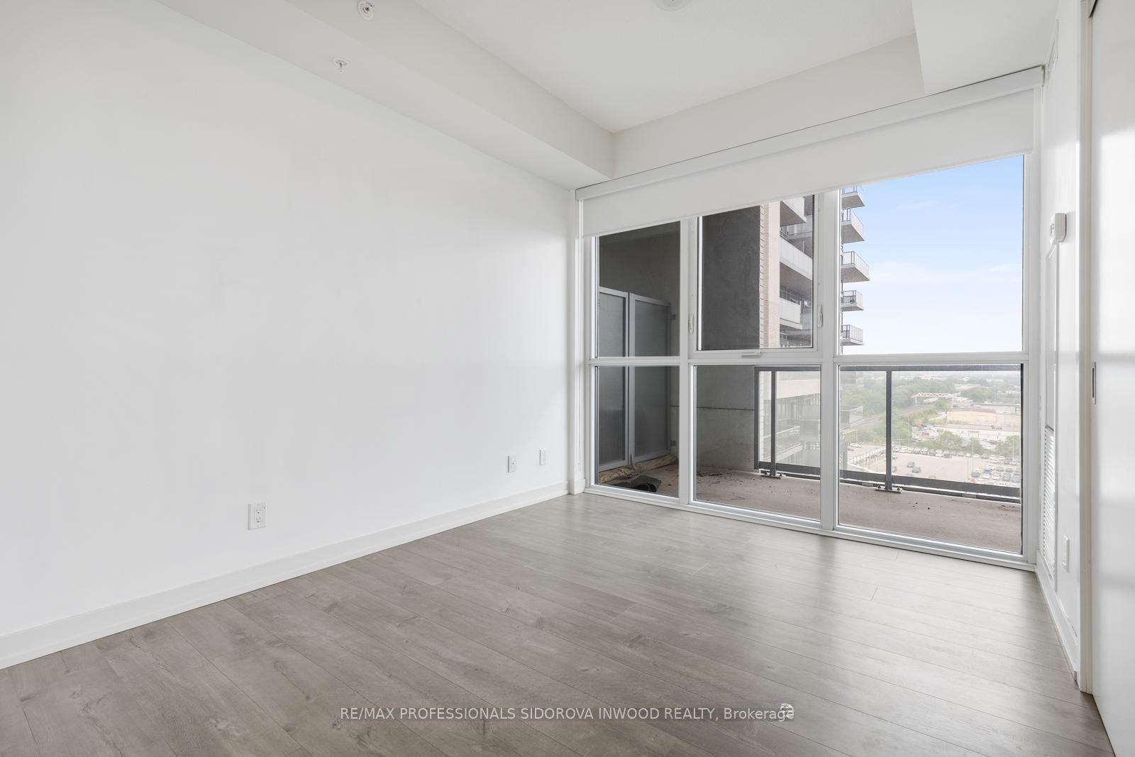 Photo 10 of Unit 1203, 2087 Fairview Street, Burlington, Freeman — HOMEH