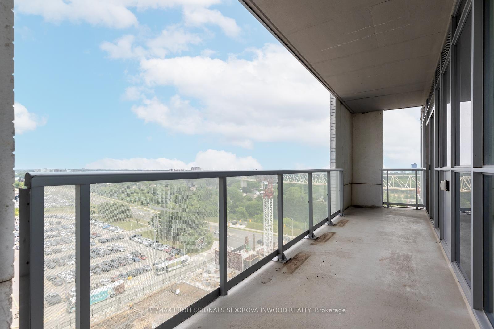 Photo 18 of Unit 1203, 2087 Fairview Street, Burlington, Freeman — HOMEH