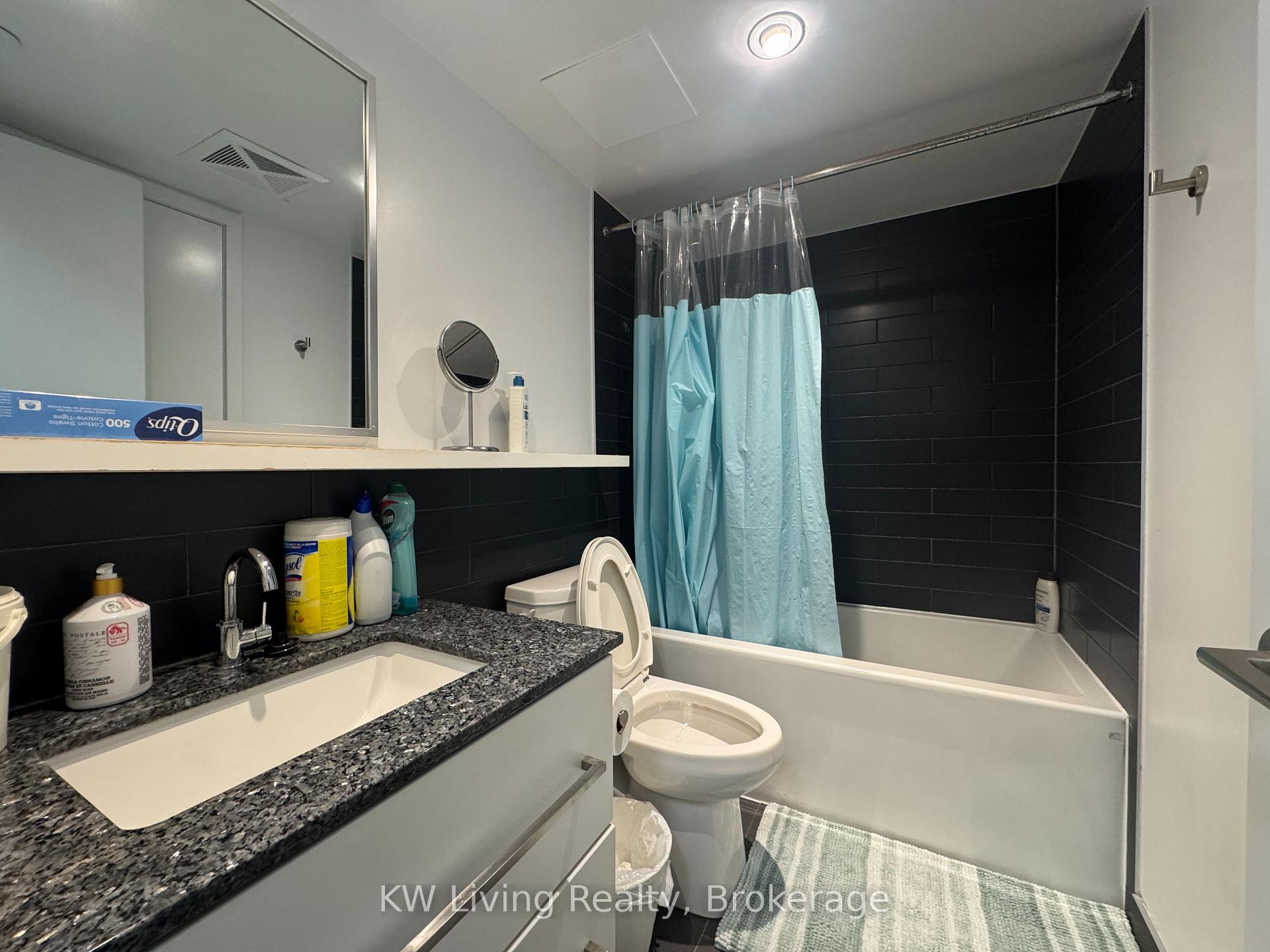 Photo 4 of Unit 1012, 160 Flemington Road, North York, Yorkdale-Glen Park — HOMEH