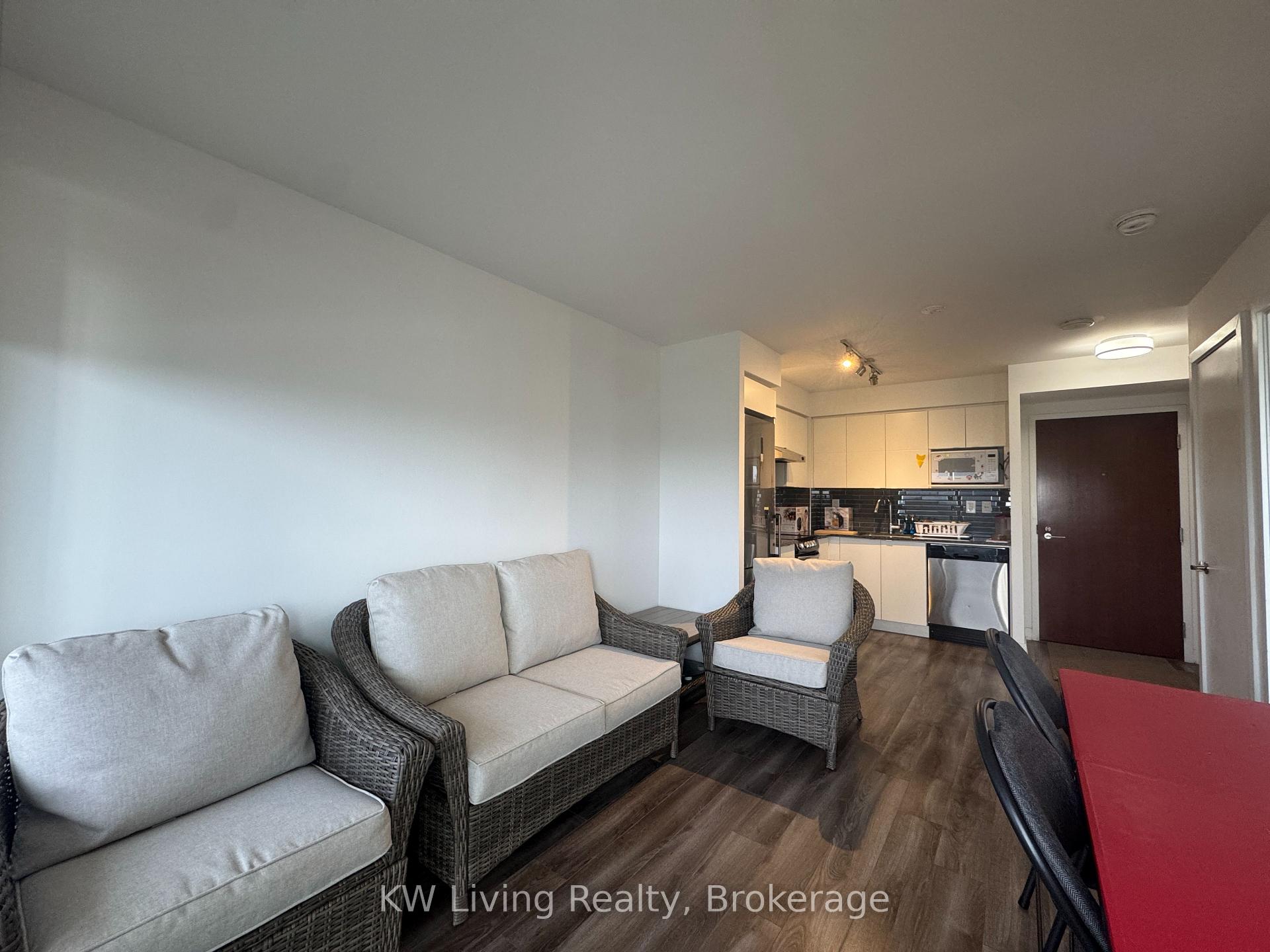 Photo 7 of Unit 1012, 160 Flemington Road, North York, Yorkdale-Glen Park — HOMEH