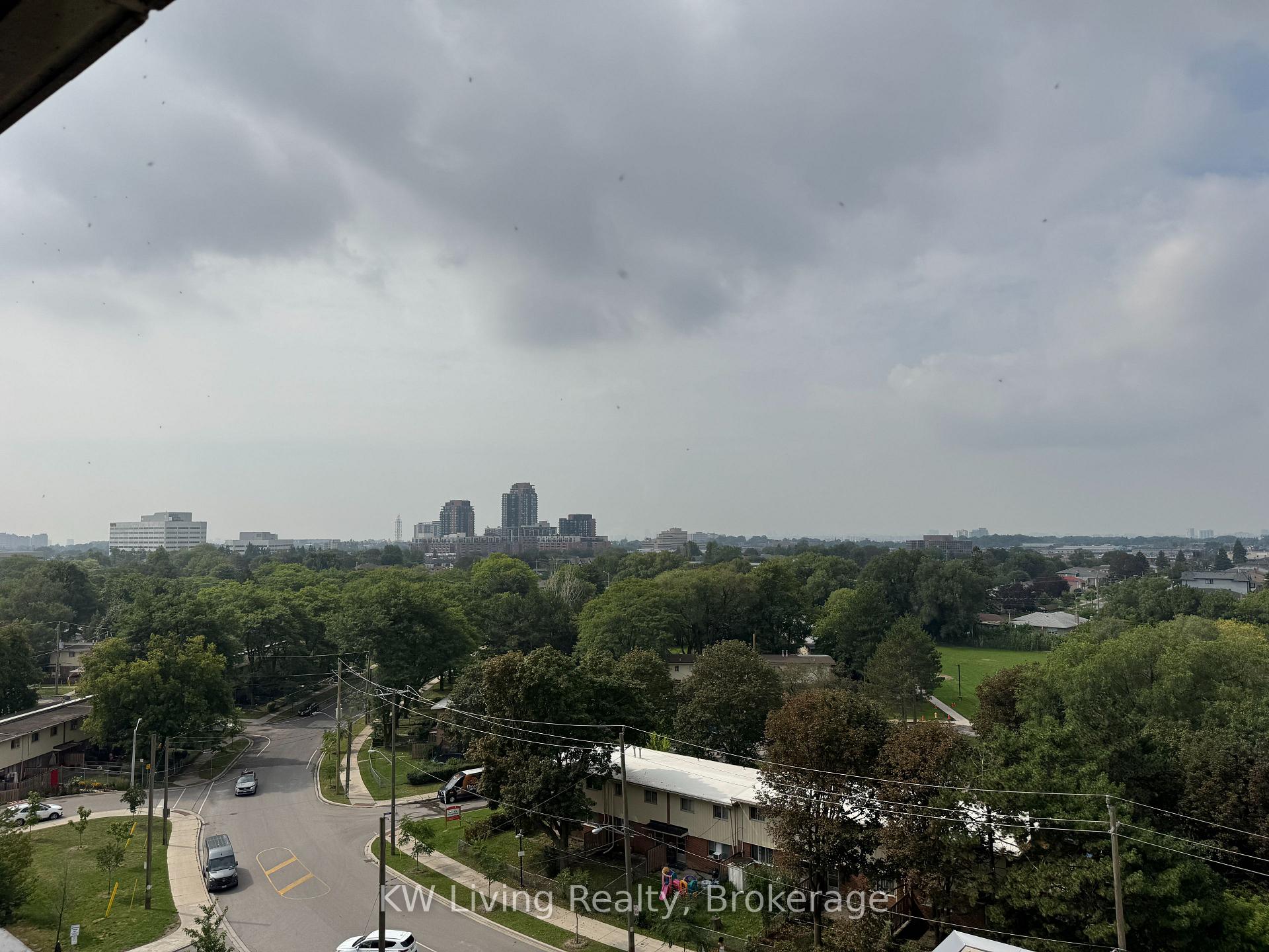 Photo 11 of Unit 1012, 160 Flemington Road, North York, Yorkdale-Glen Park — HOMEH