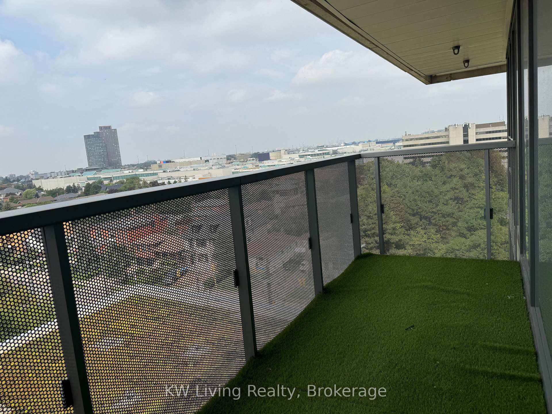 Photo 13 of Unit 1012, 160 Flemington Road, North York, Yorkdale-Glen Park — HOMEH