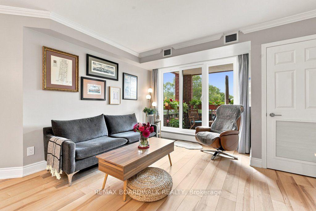 Photo 9 of Unit 307, 959 North River Road, Ottawa, Overbrook — HOMEH
