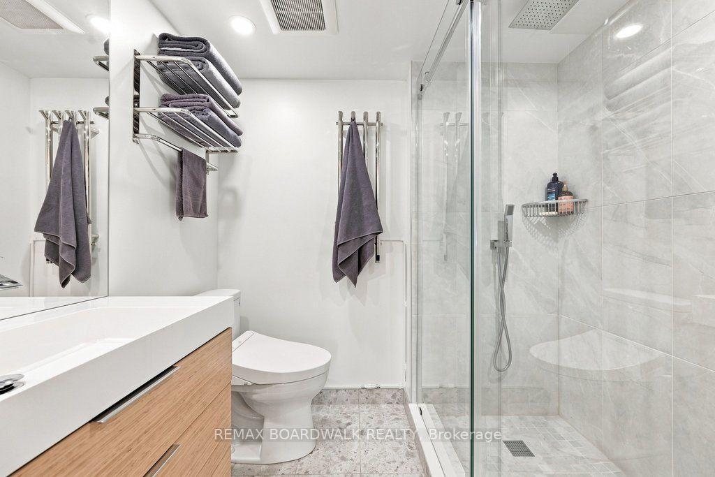 Photo 30 of Unit 307, 959 North River Road, Ottawa, Overbrook — HOMEH