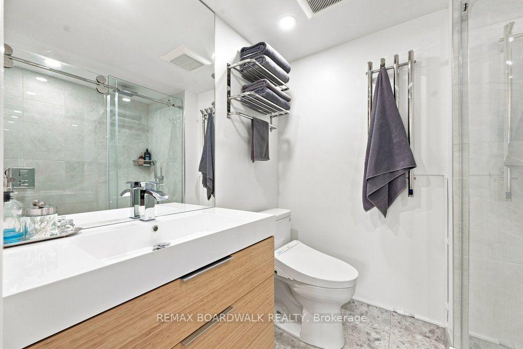Photo 31 of Unit 307, 959 North River Road, Ottawa, Overbrook — HOMEH