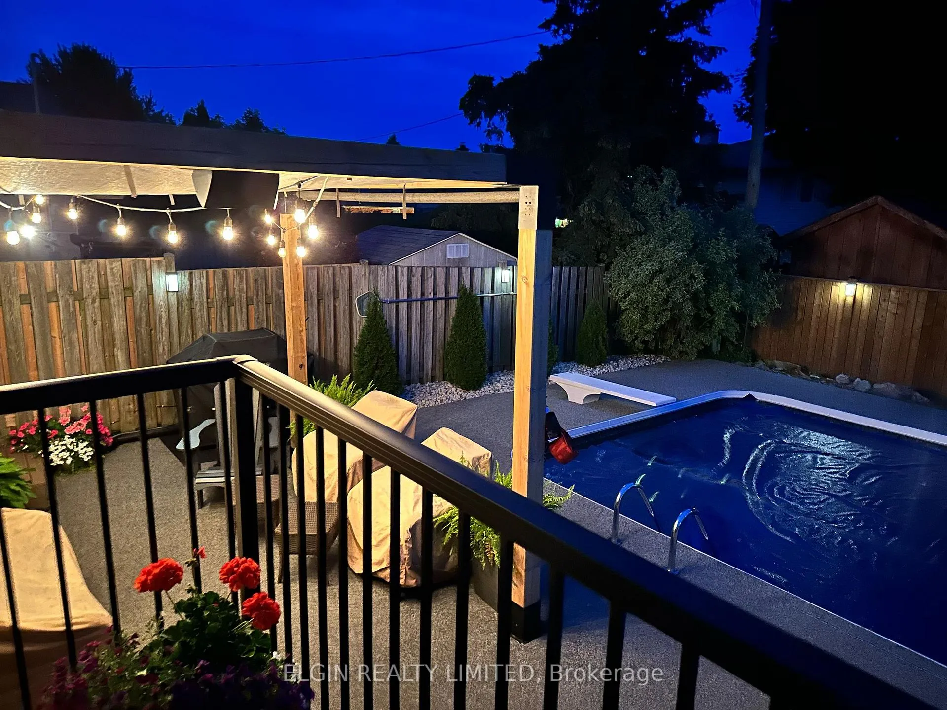 Photo 17 of 39 Luton Crescent, St. Thomas — HOMEH