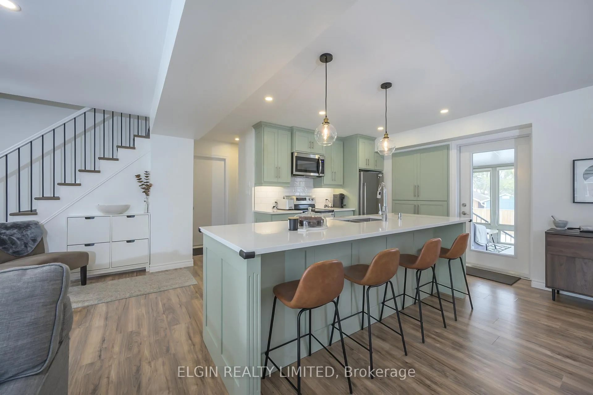 Photo 25 of 39 Luton Crescent, St. Thomas — HOMEH