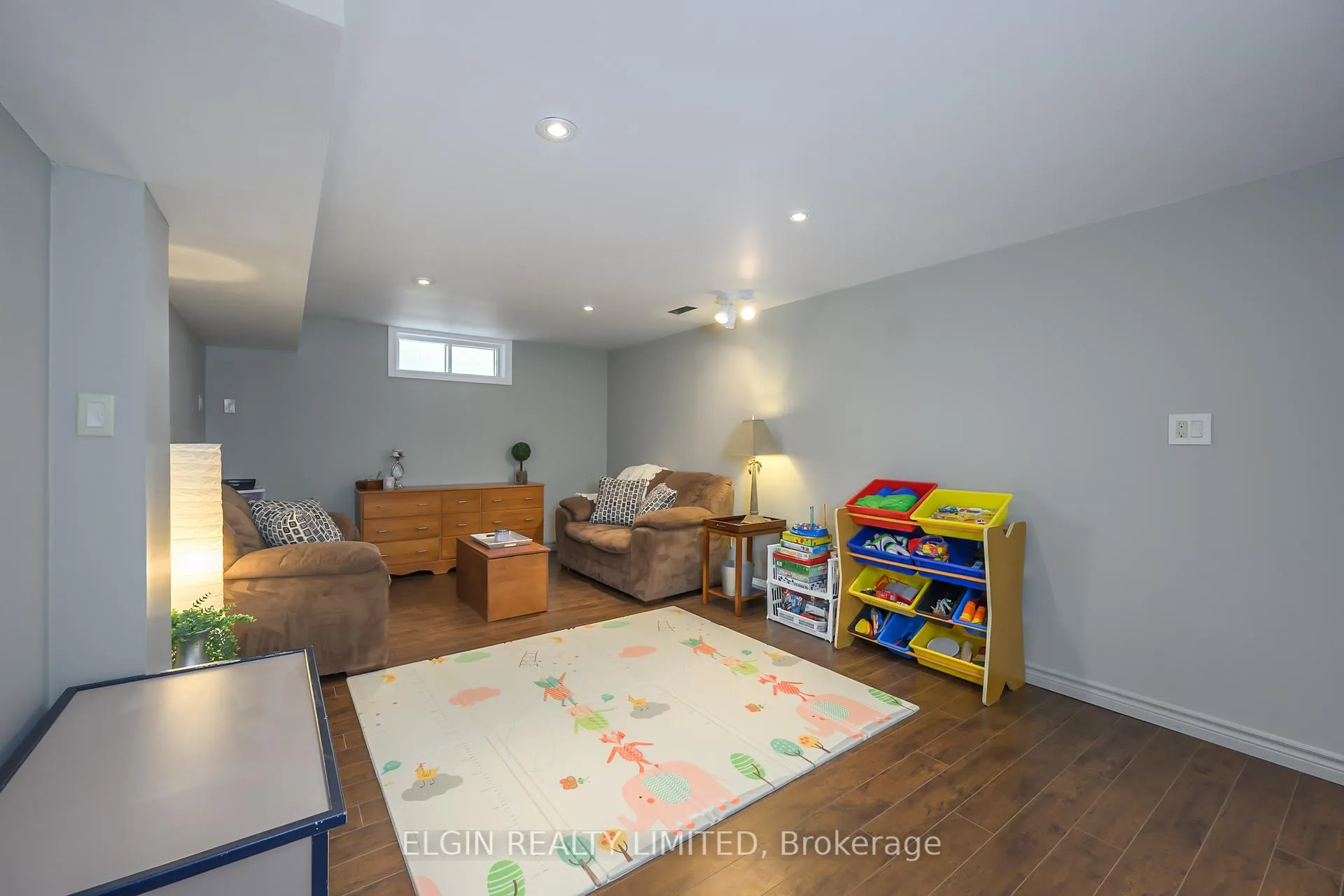Photo 45 of 39 Luton Crescent, St. Thomas — HOMEH