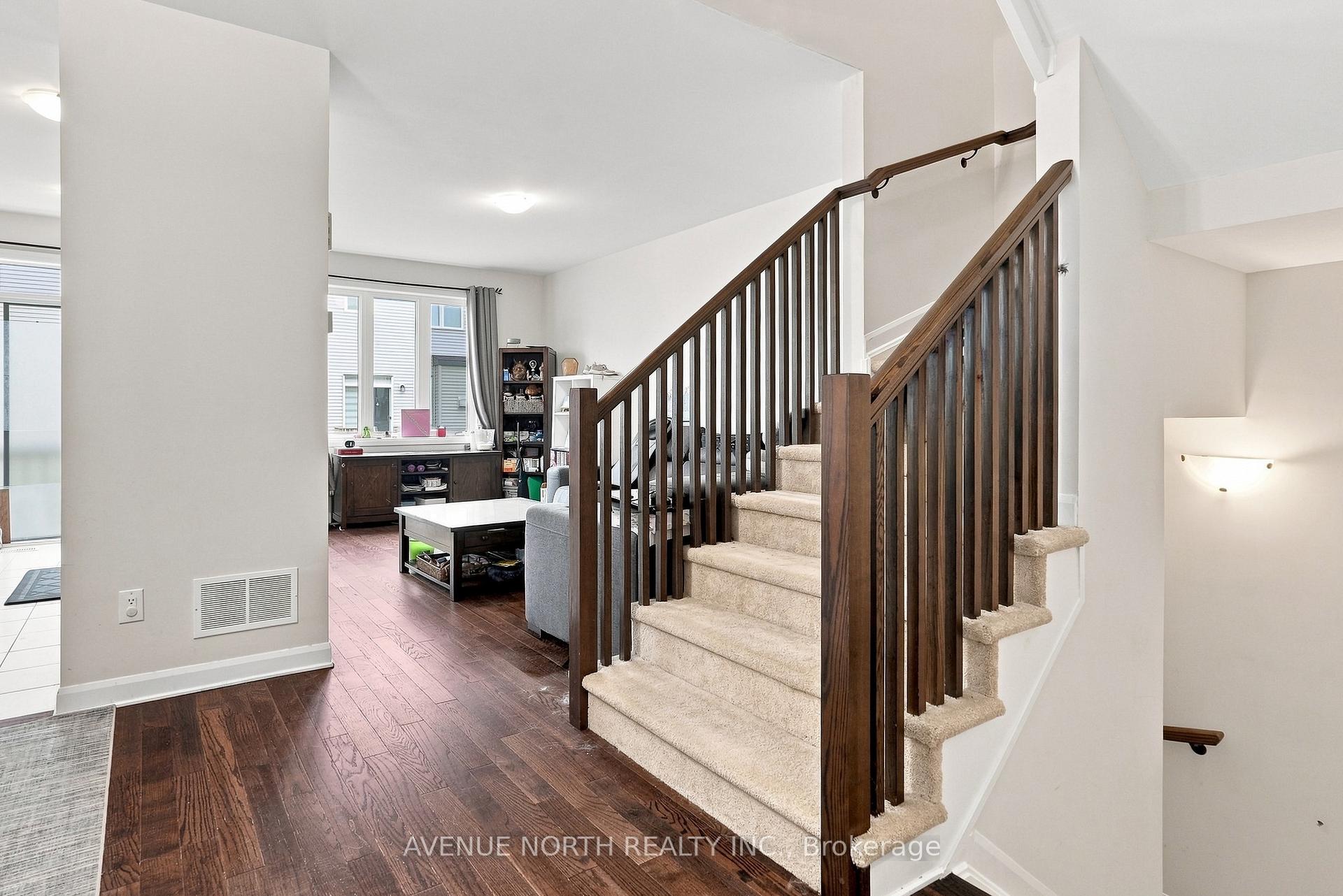 Photo 4 of 83 Osler Street S, Ottawa, Kanata - Morgan's Grant/South March — HOMEH