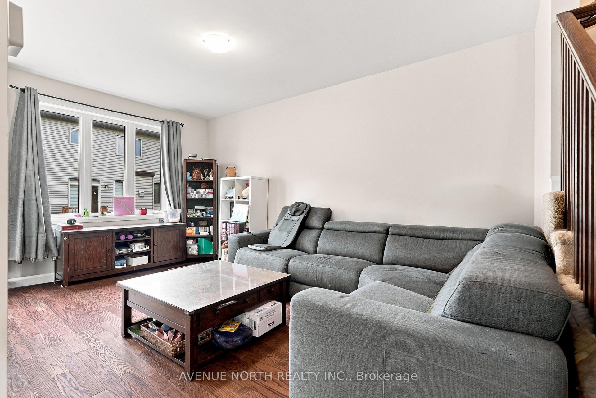 Photo 9 of 83 Osler Street S, Ottawa, Kanata - Morgan's Grant/South March — HOMEH