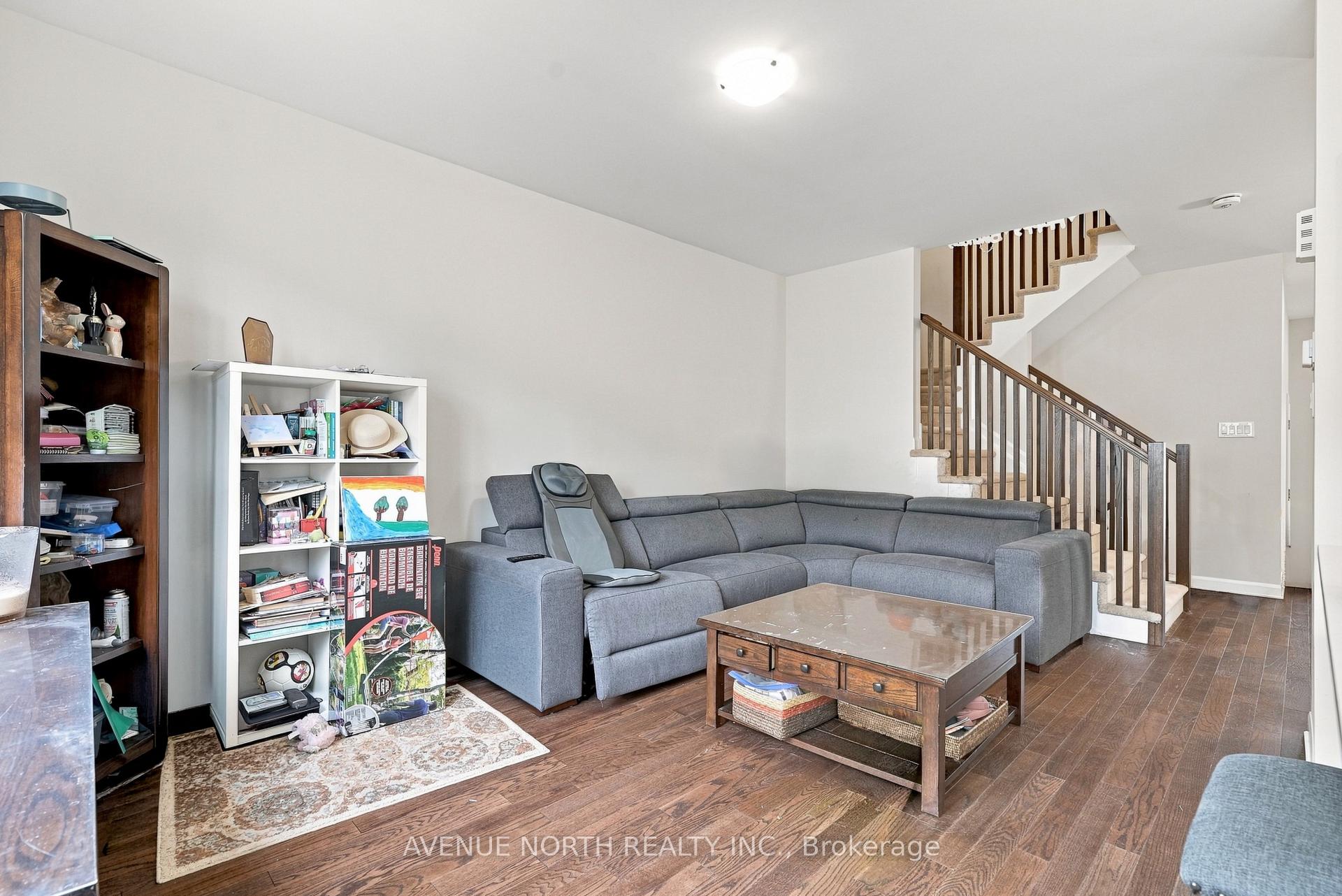 Photo 10 of 83 Osler Street S, Ottawa, Kanata - Morgan's Grant/South March — HOMEH