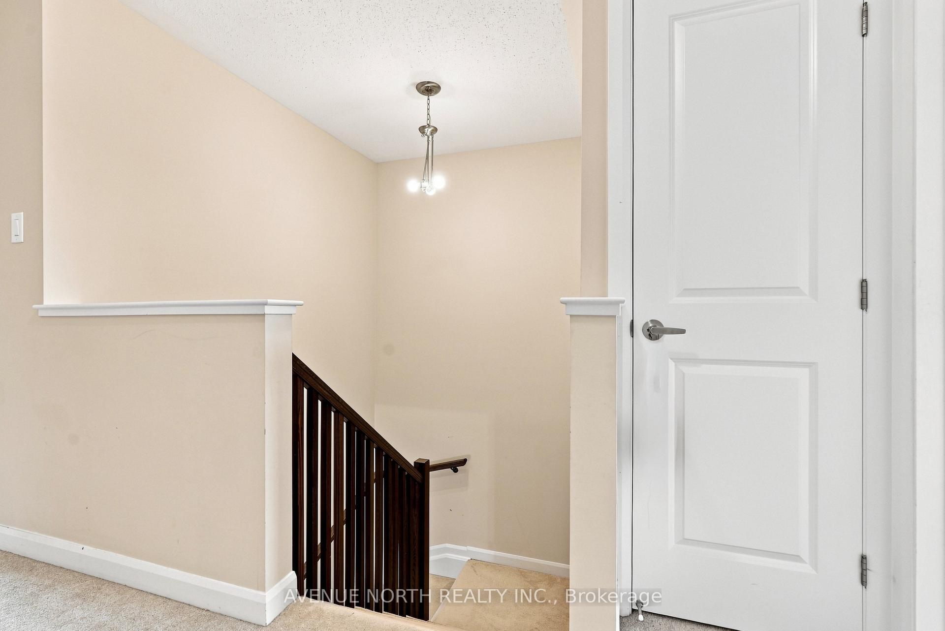 Photo 11 of 83 Osler Street S, Ottawa, Kanata - Morgan's Grant/South March — HOMEH