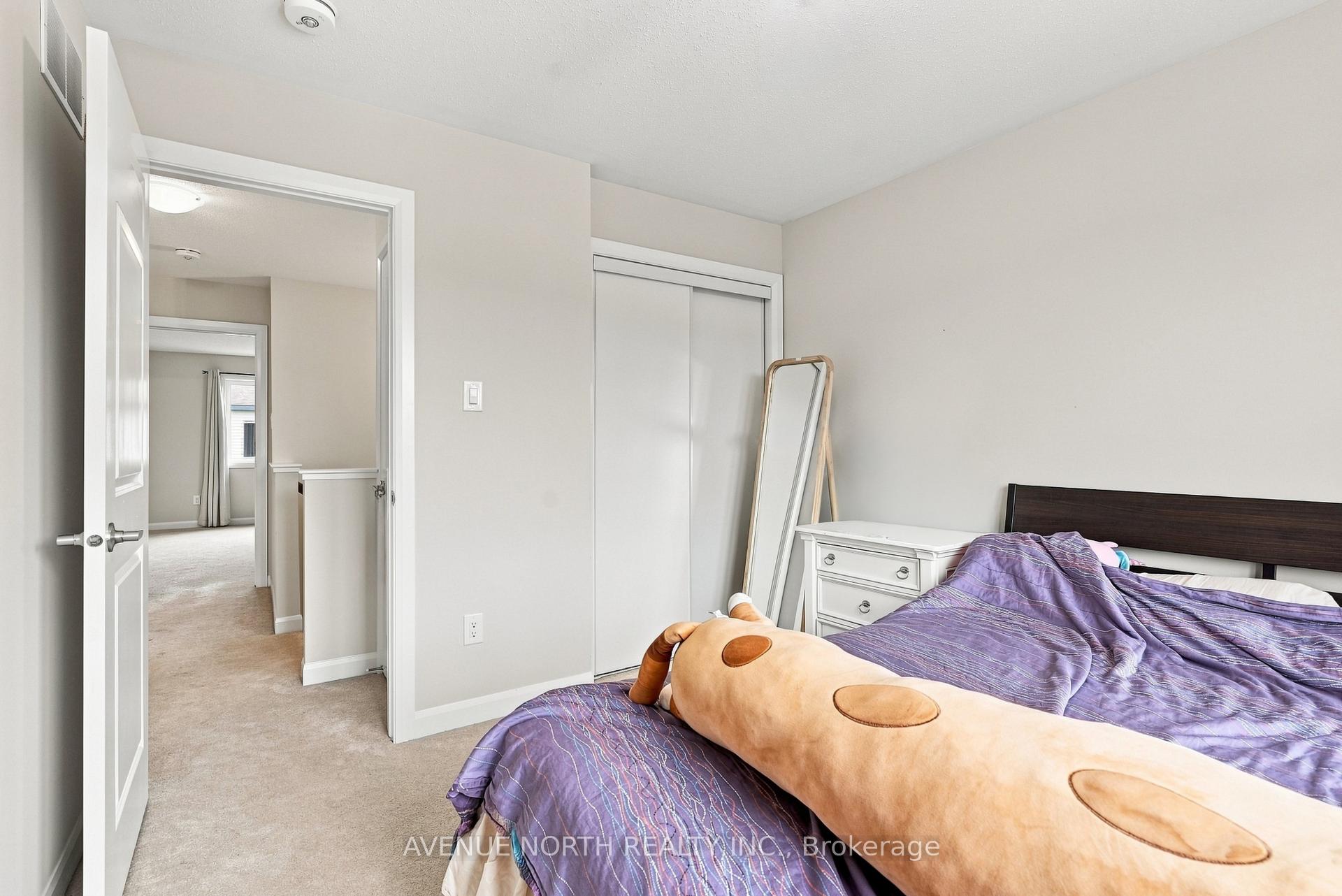 Photo 15 of 83 Osler Street S, Ottawa, Kanata - Morgan's Grant/South March — HOMEH