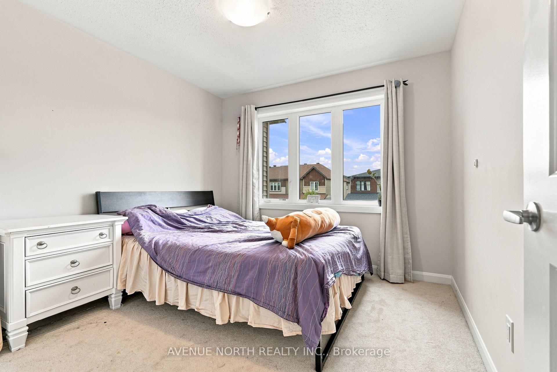 Photo 16 of 83 Osler Street S, Ottawa, Kanata - Morgan's Grant/South March — HOMEH