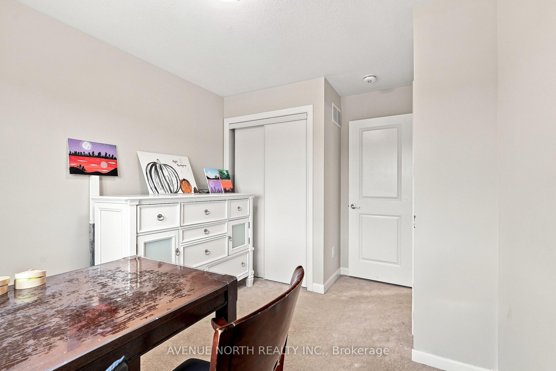 Photo 19 of 83 Osler Street S, Ottawa, Kanata - Morgan's Grant/South March — HOMEH