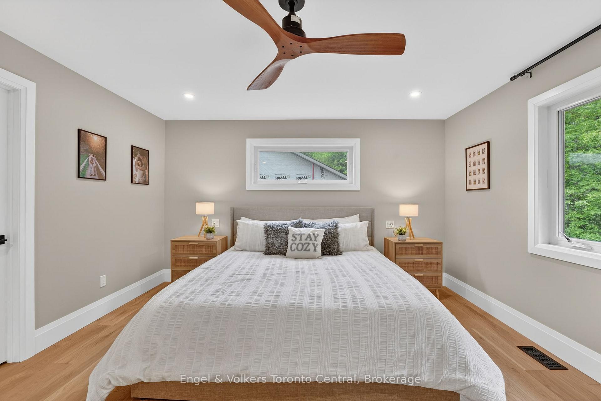 Photo 5 of 1093 Highway 141 Drive, Seguin — HOMEH