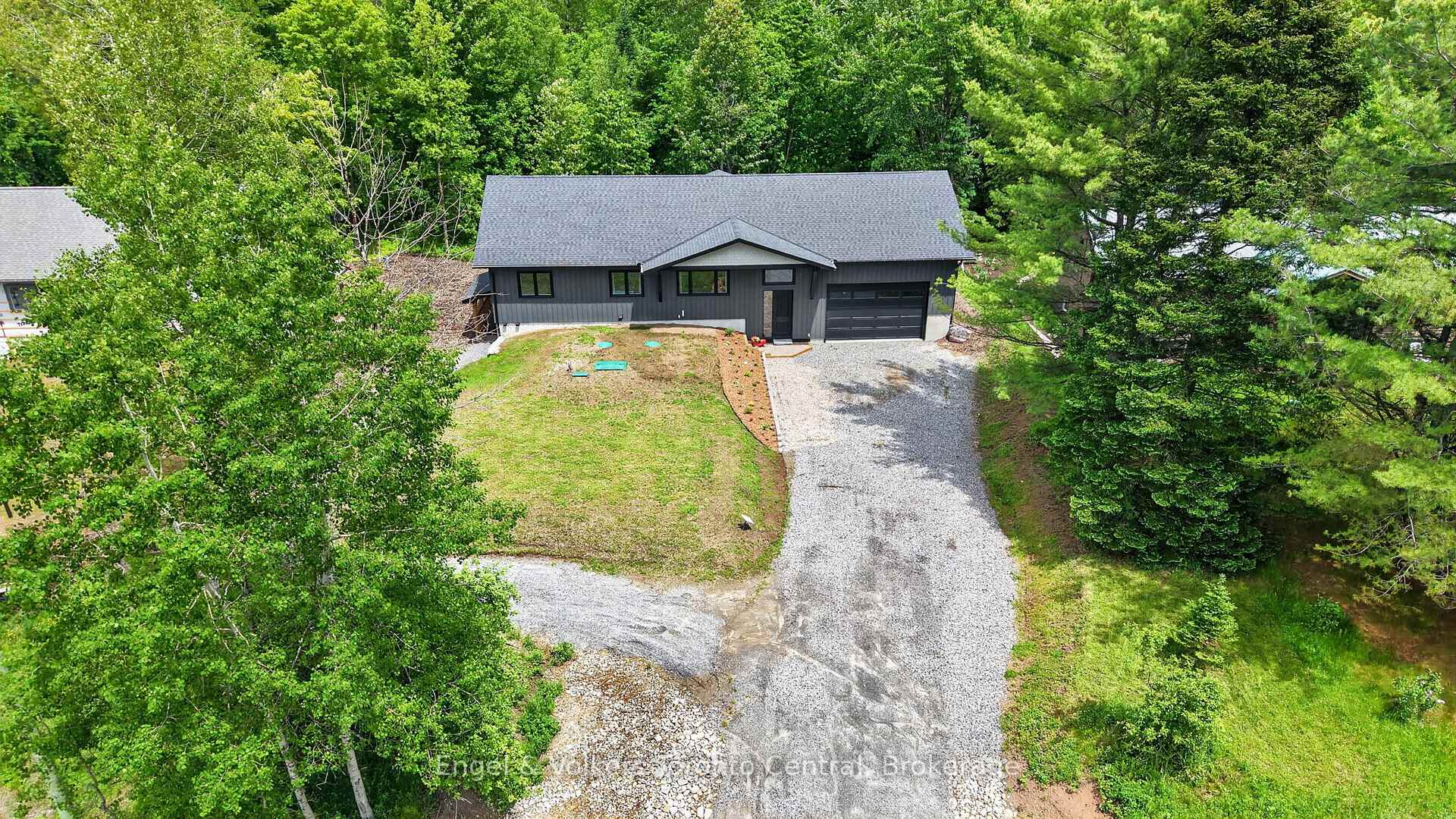 Photo 34 of 1093 Highway 141 Drive, Seguin — HOMEH