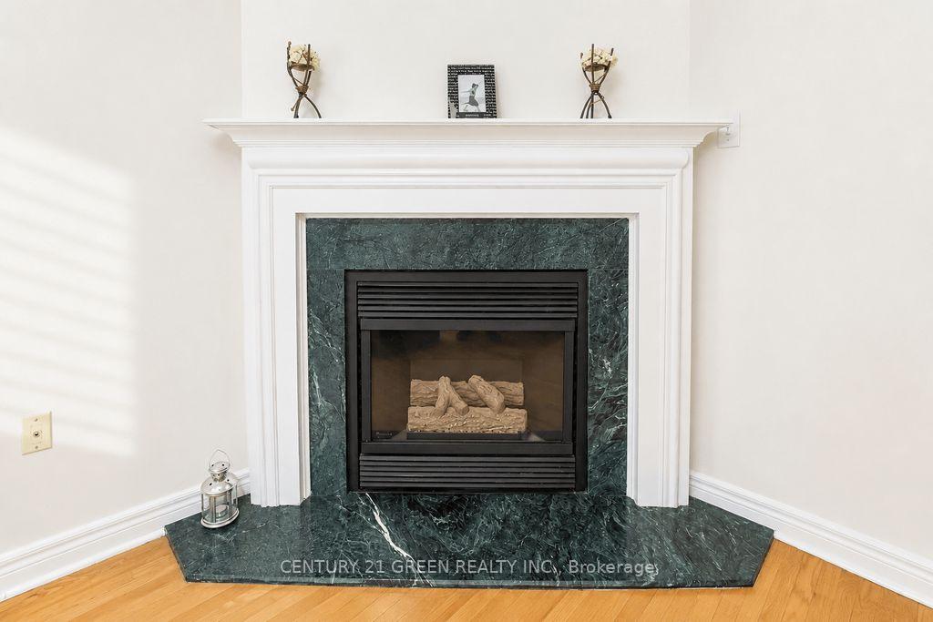Photo 12 of 1446 Grossi Street, Mississauga, East Credit — HOMEH