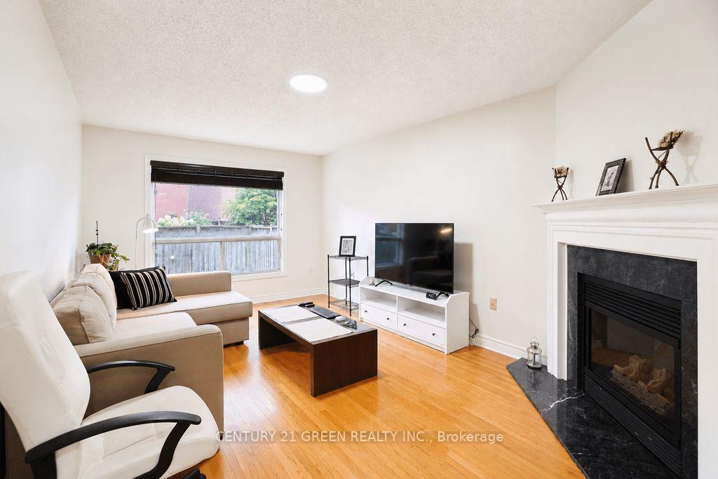 Photo 13 of 1446 Grossi Street, Mississauga, East Credit — HOMEH