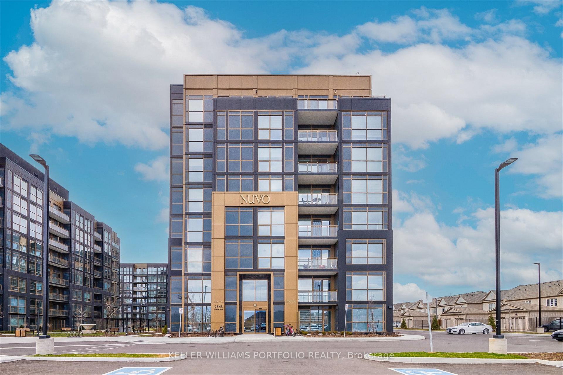 Photo 5 of Unit 229, 2343 Khalsa Gate, Oakville, Westmount — HOMEH