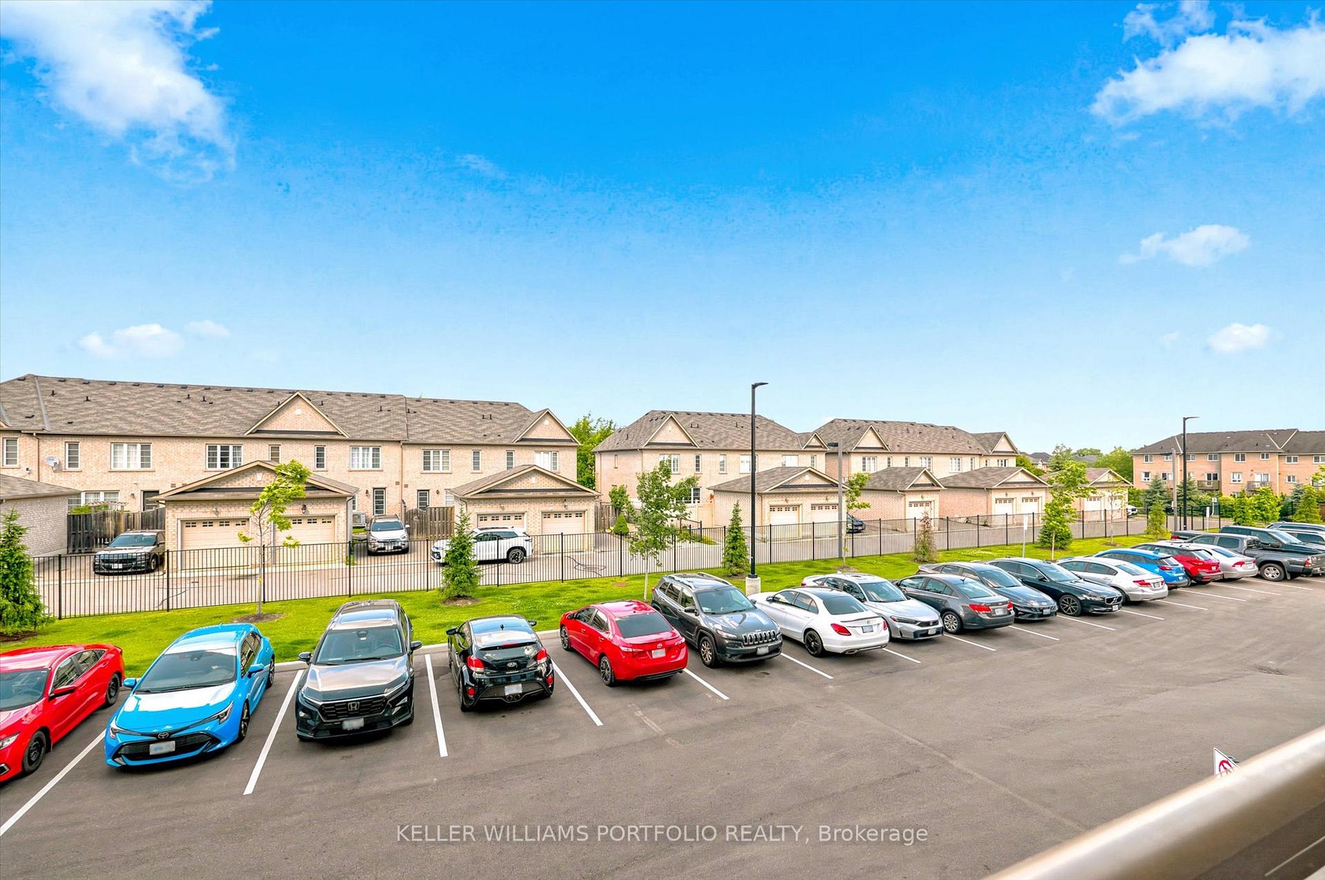 Photo 43 of Unit 229, 2343 Khalsa Gate, Oakville, Westmount — HOMEH