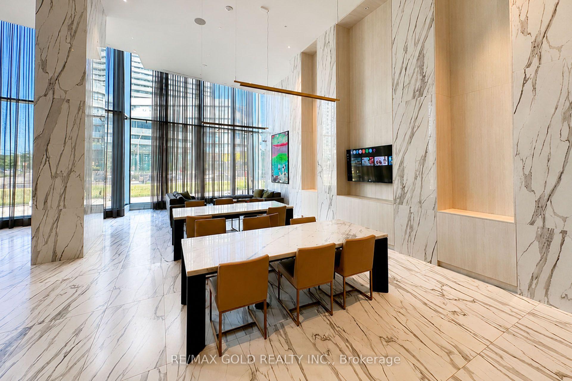 Photo 5 of Unit 4408, 448 Burnhamthorpe Road, Mississauga, City Centre — HOMEH