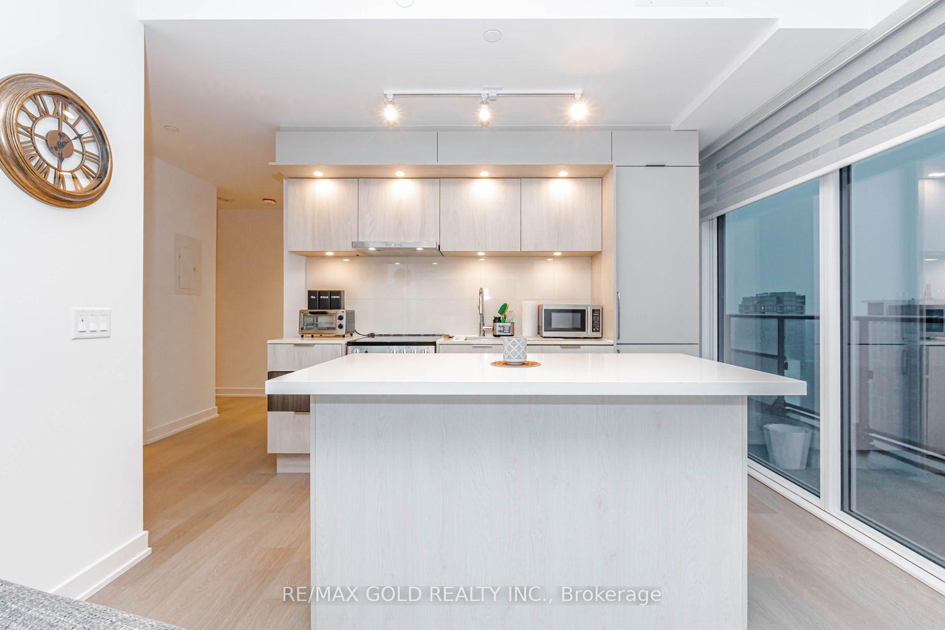 Photo 17 of Unit 4408, 448 Burnhamthorpe Road, Mississauga, City Centre — HOMEH