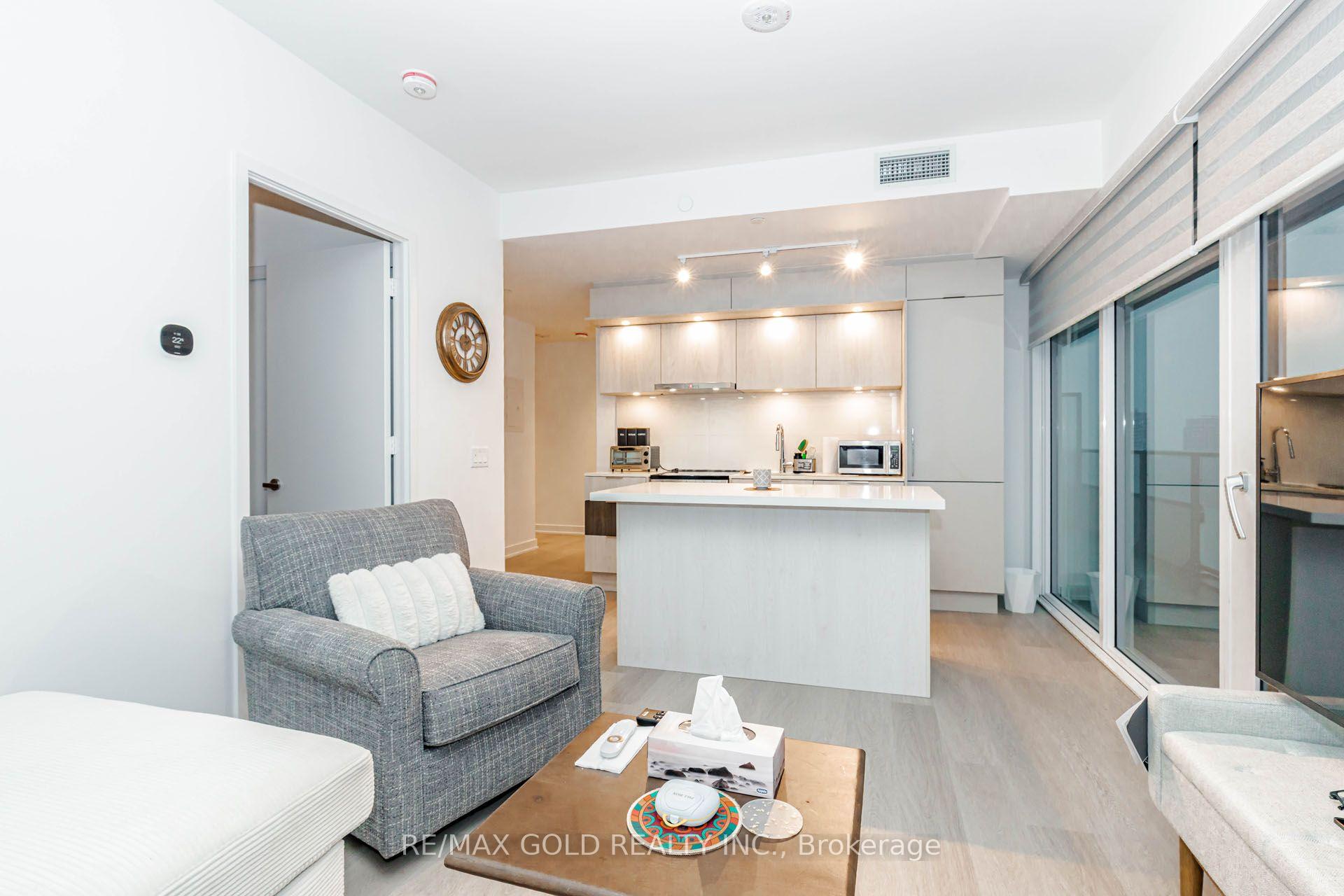 Photo 27 of Unit 4408, 448 Burnhamthorpe Road, Mississauga, City Centre — HOMEH