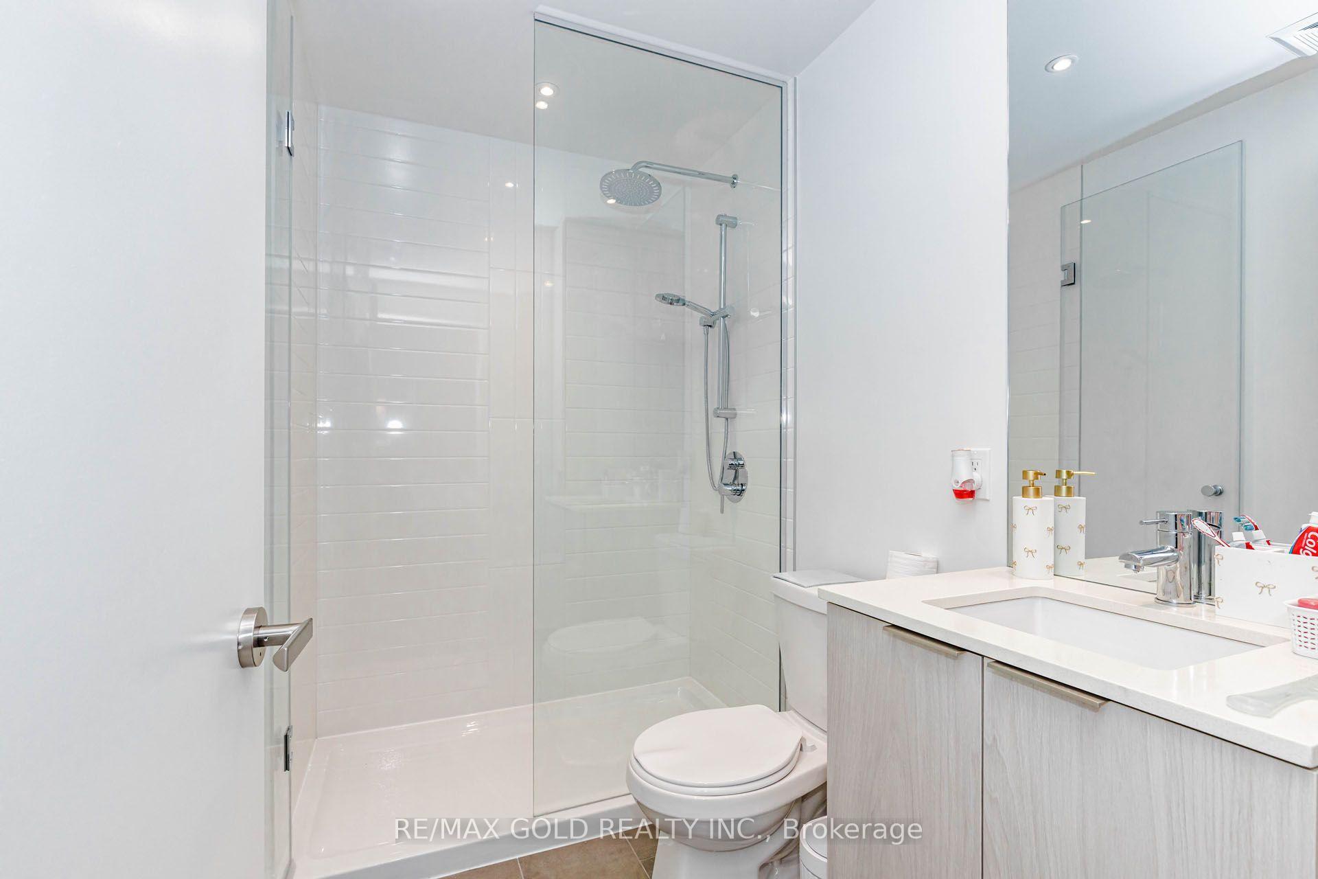 Photo 33 of Unit 4408, 448 Burnhamthorpe Road, Mississauga, City Centre — HOMEH