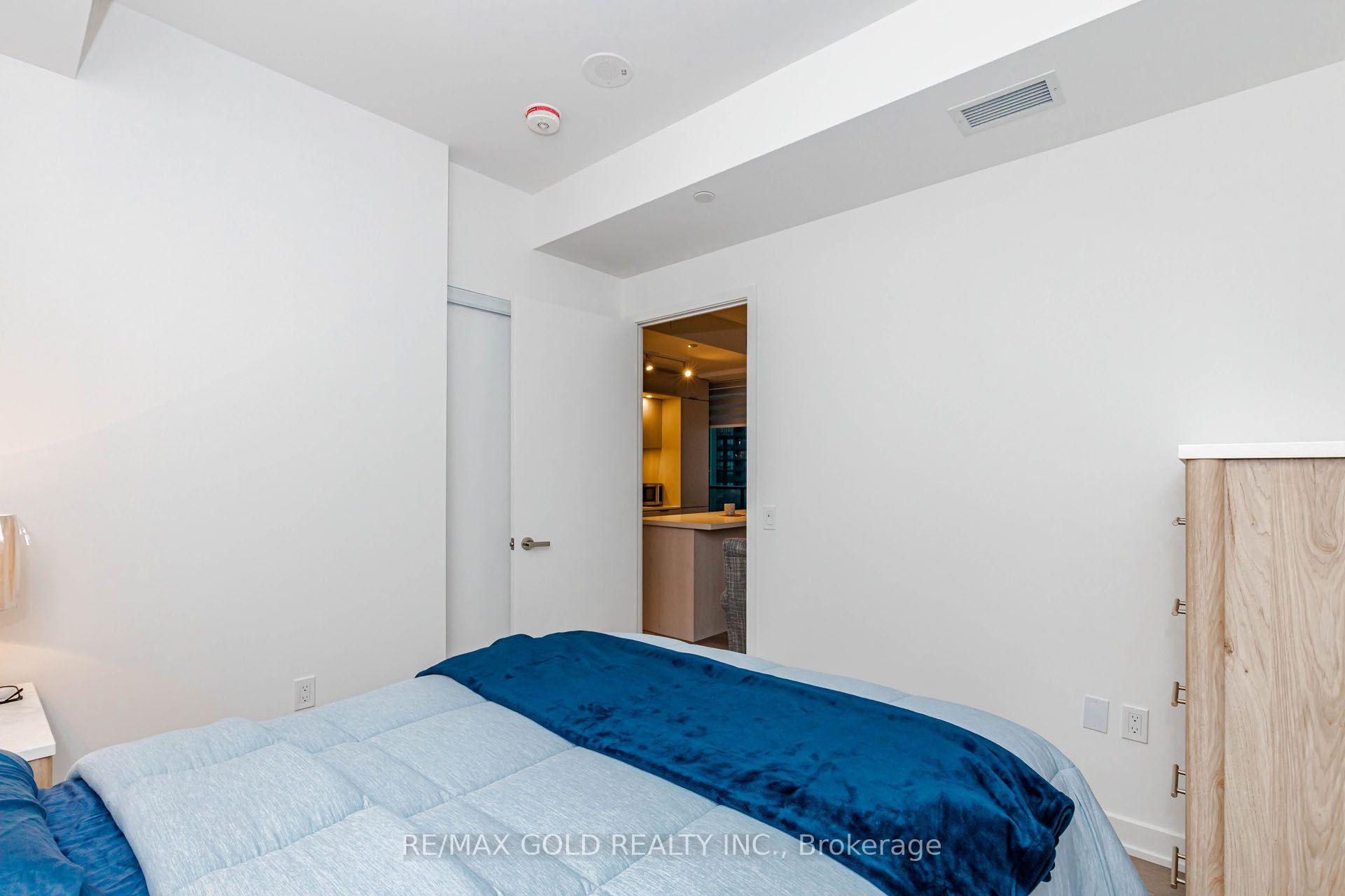 Photo 37 of Unit 4408, 448 Burnhamthorpe Road, Mississauga, City Centre — HOMEH