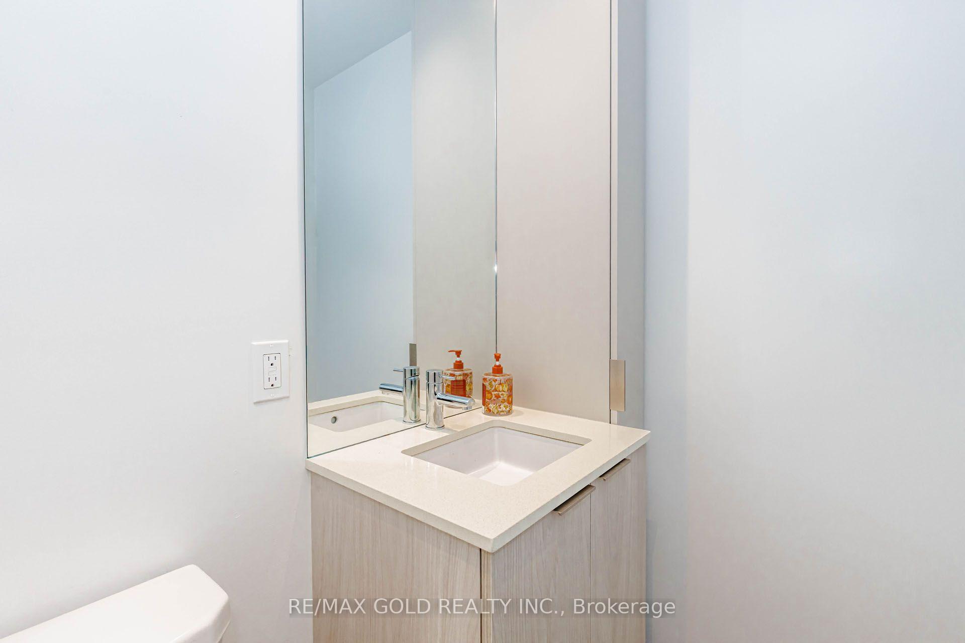 Photo 39 of Unit 4408, 448 Burnhamthorpe Road, Mississauga, City Centre — HOMEH