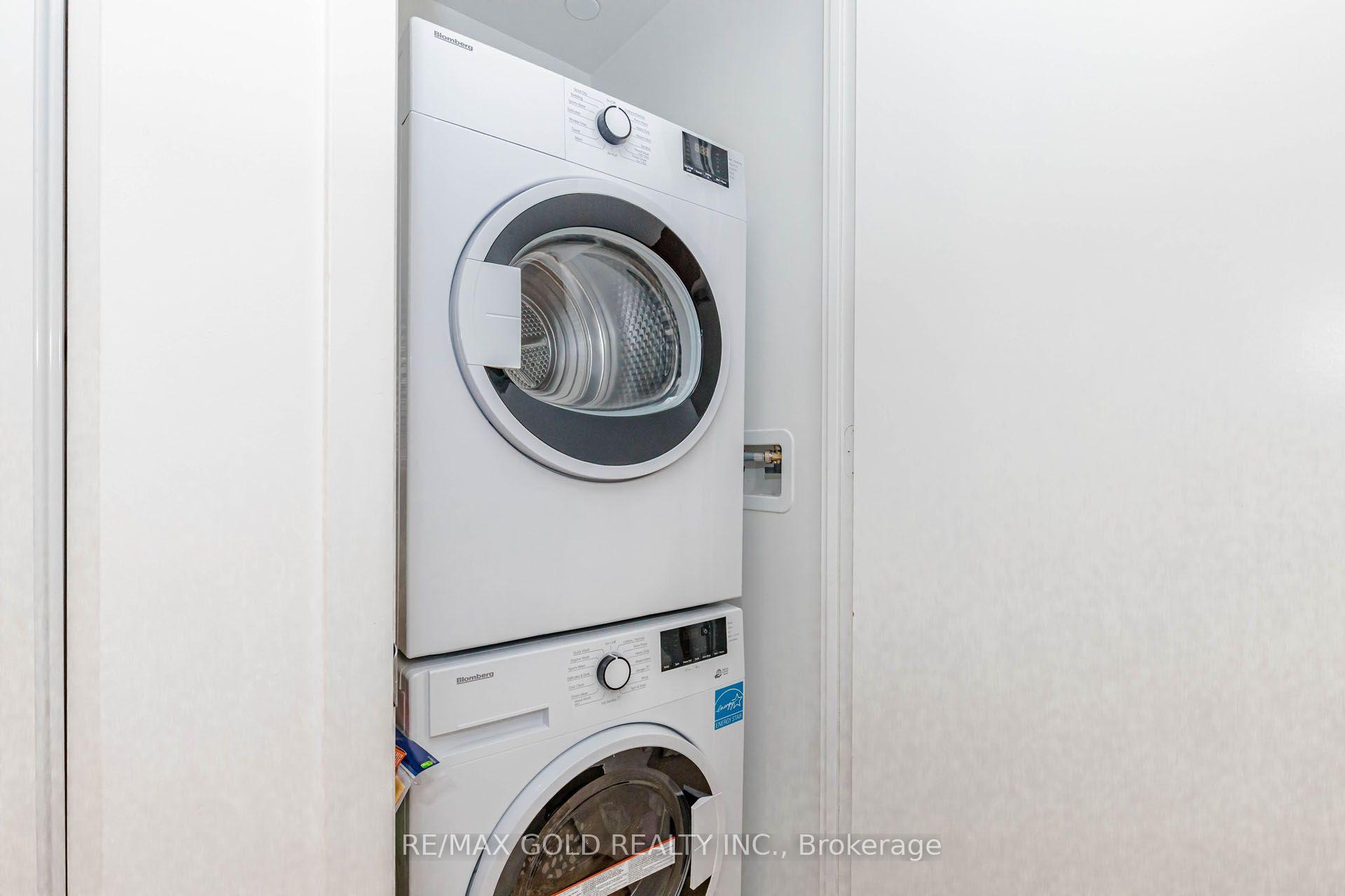 Photo 41 of Unit 4408, 448 Burnhamthorpe Road, Mississauga, City Centre — HOMEH