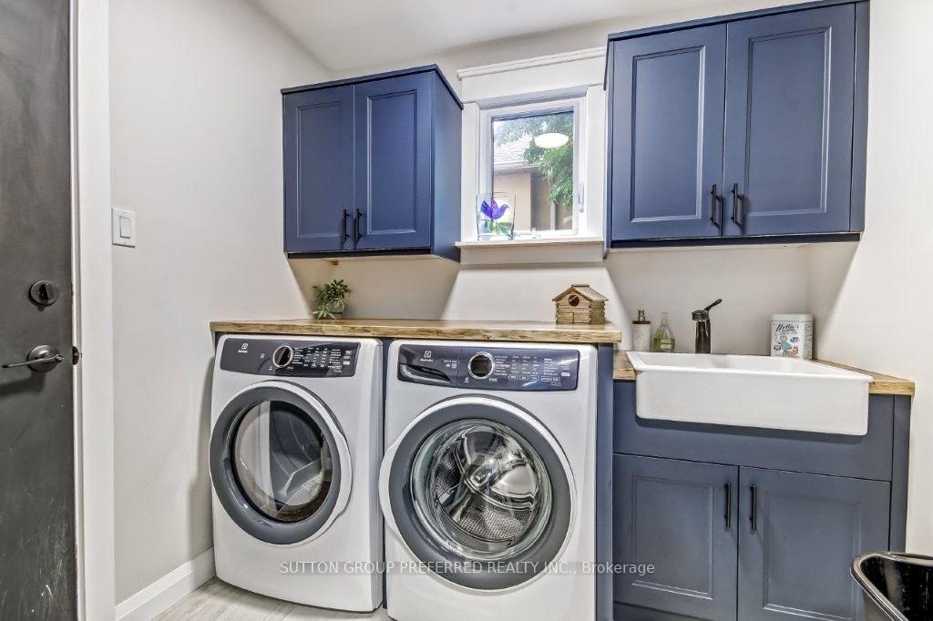 Photo 6 of 406 Hartson Road, London, North O — HOMEH