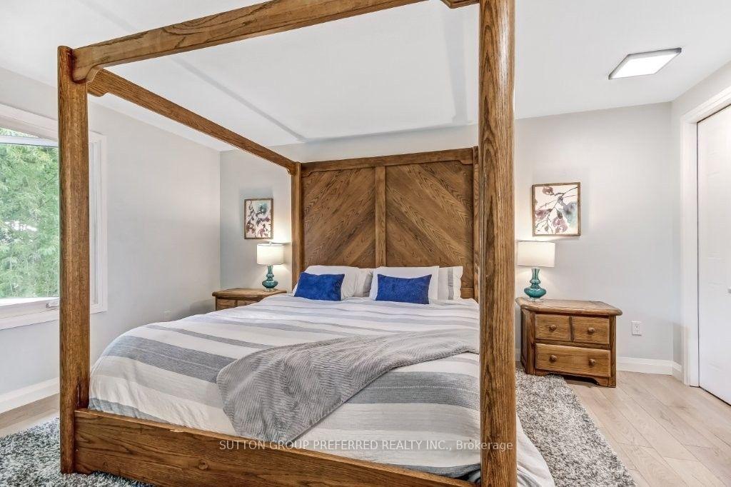 Photo 14 of 406 Hartson Road, London, North O — HOMEH