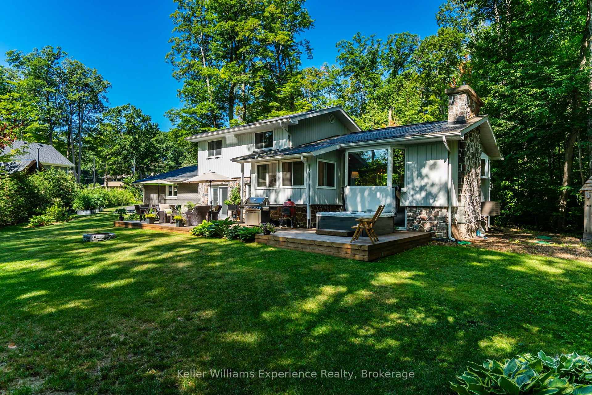Photo of 469 Parkview Court