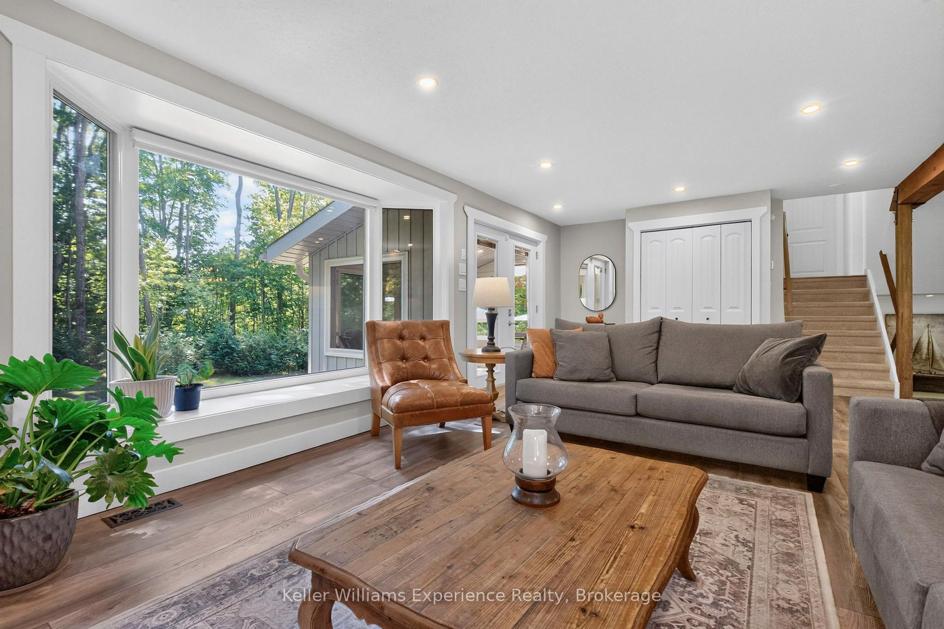 Photo 12 of 469 Parkview Court, Midland — HOMEH
