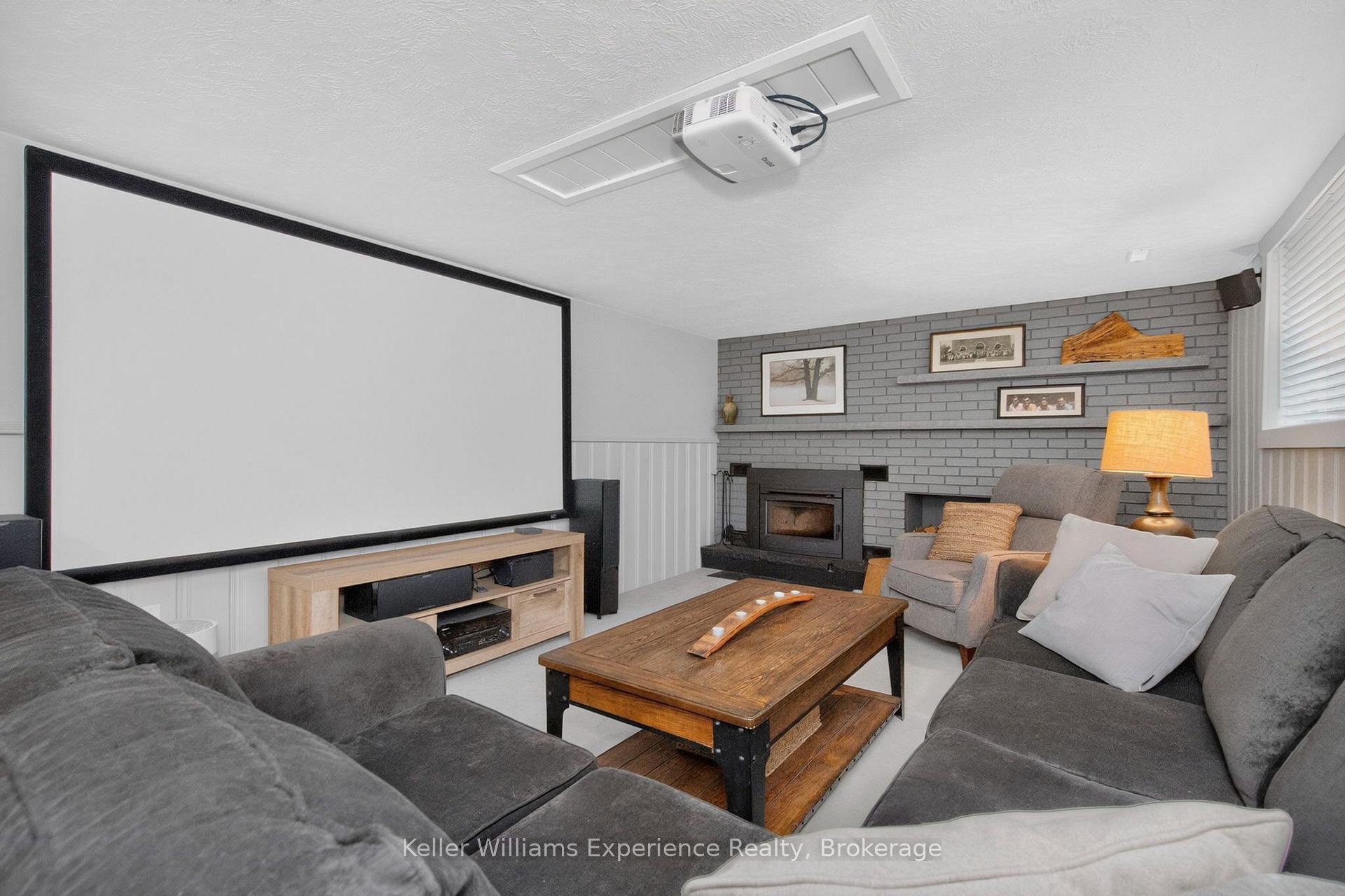 Photo 25 of 469 Parkview Court, Midland — HOMEH