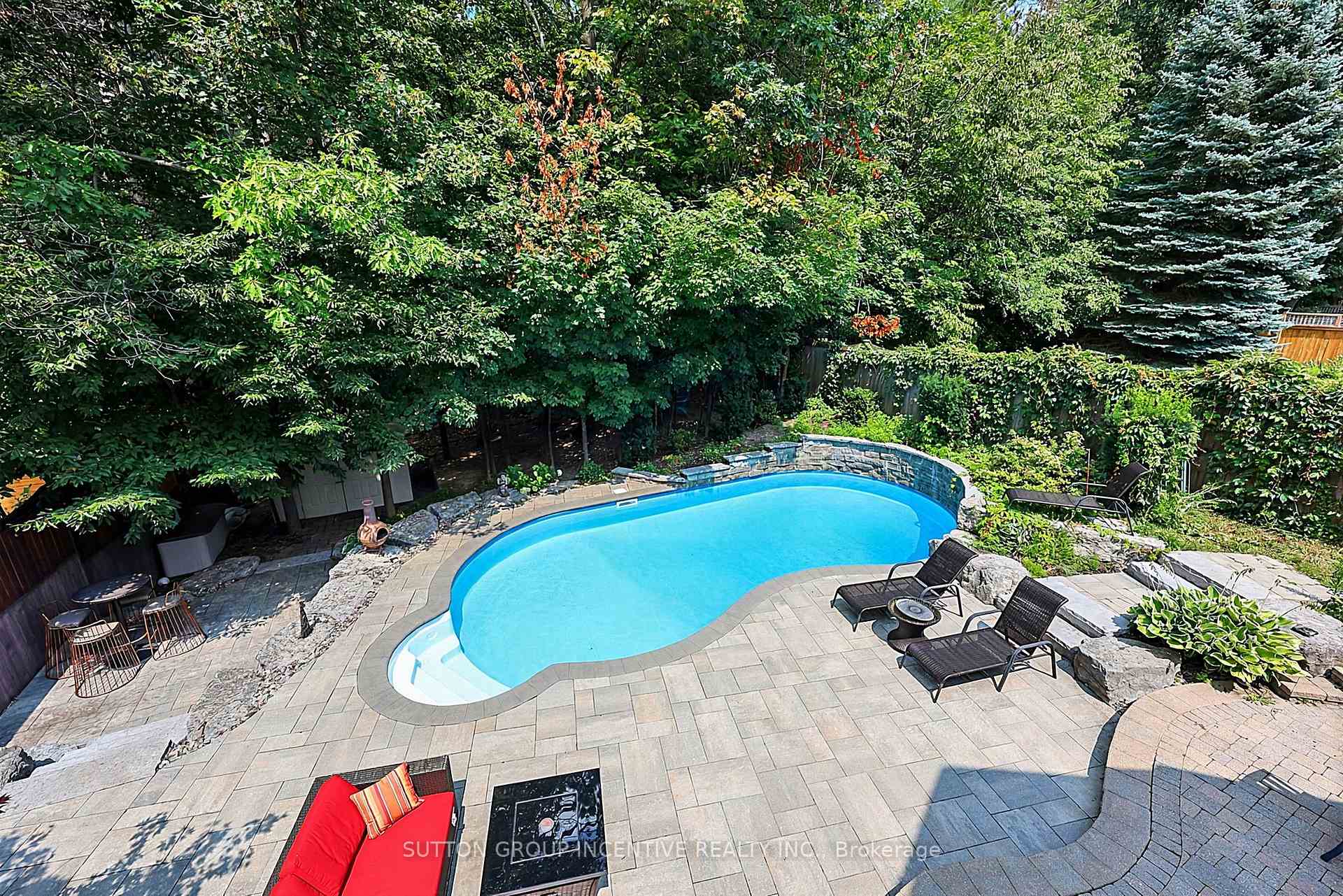 Photo 6 of 102 Cumming Drive, Barrie, Ardagh — HOMEH