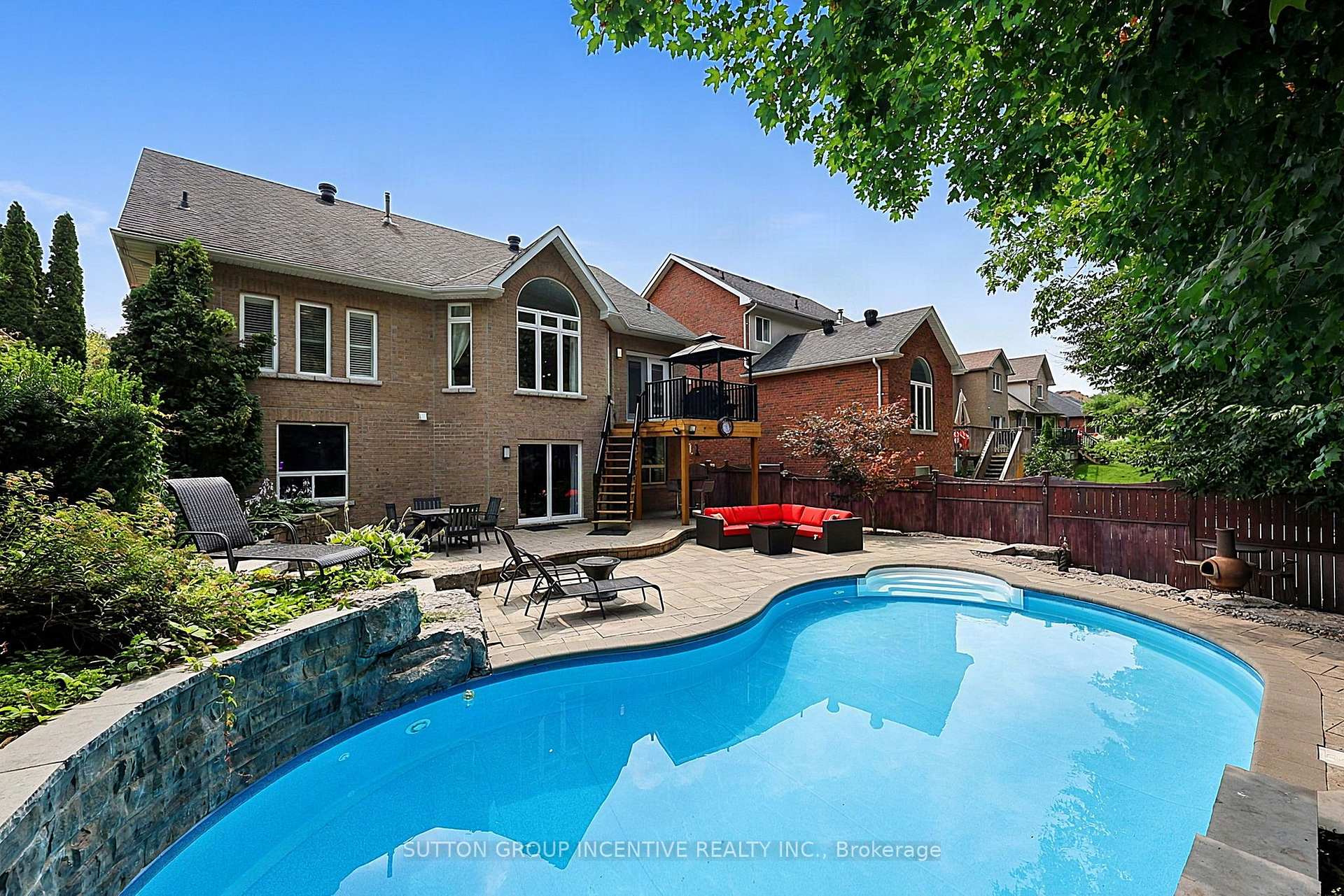 Photo 12 of 102 Cumming Drive, Barrie, Ardagh — HOMEH