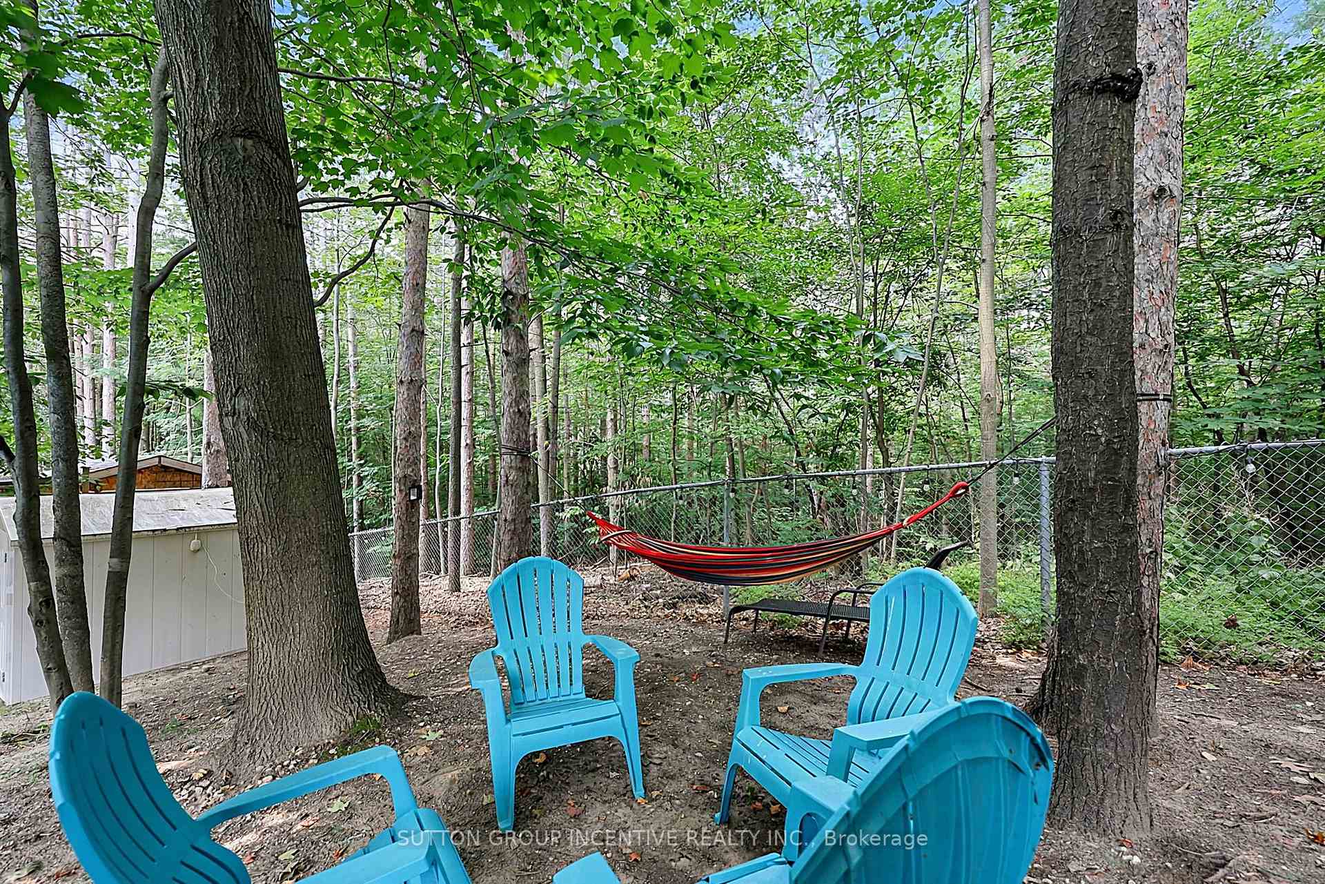 Photo 13 of 102 Cumming Drive, Barrie, Ardagh — HOMEH