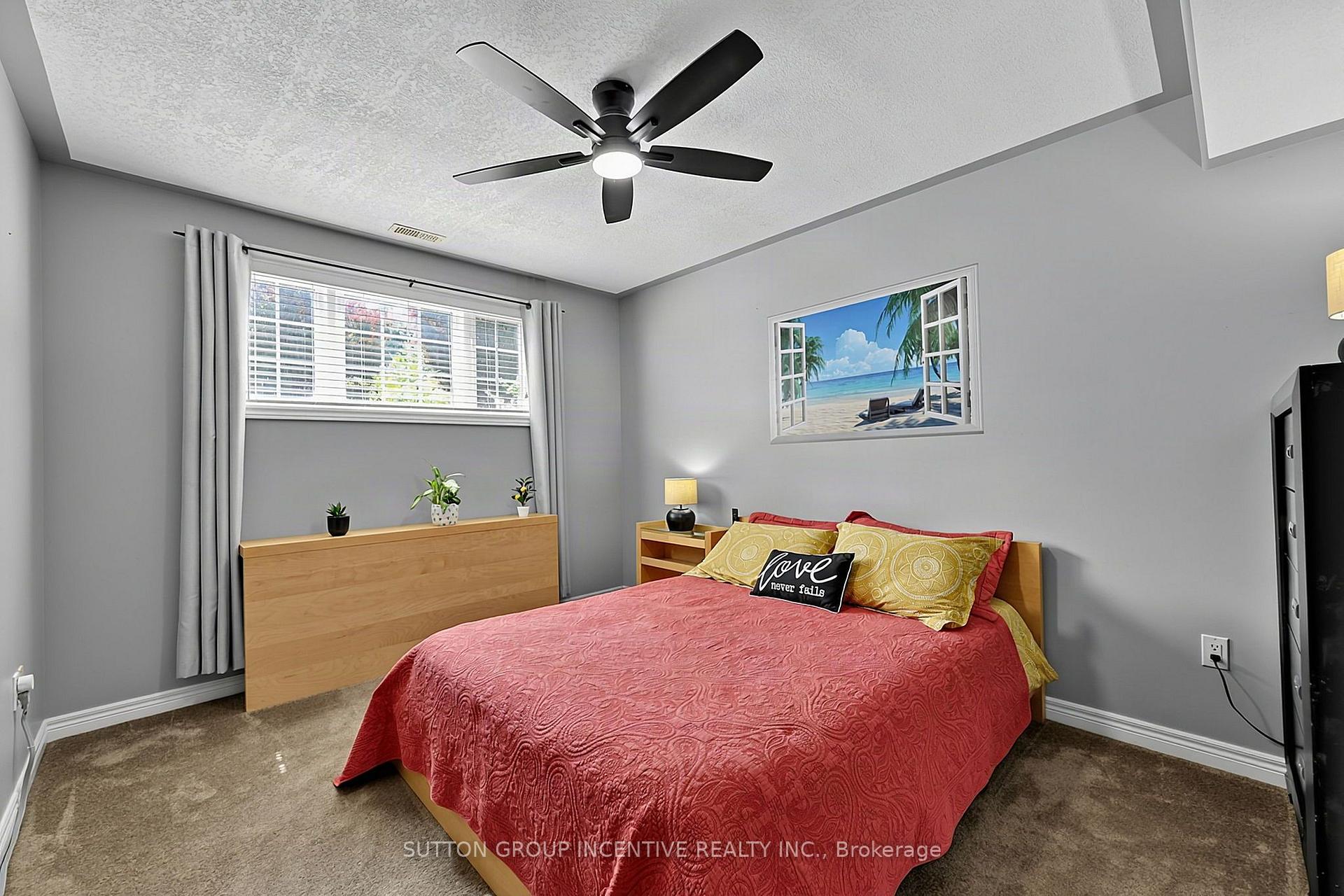 Photo 45 of 102 Cumming Drive, Barrie, Ardagh — HOMEH