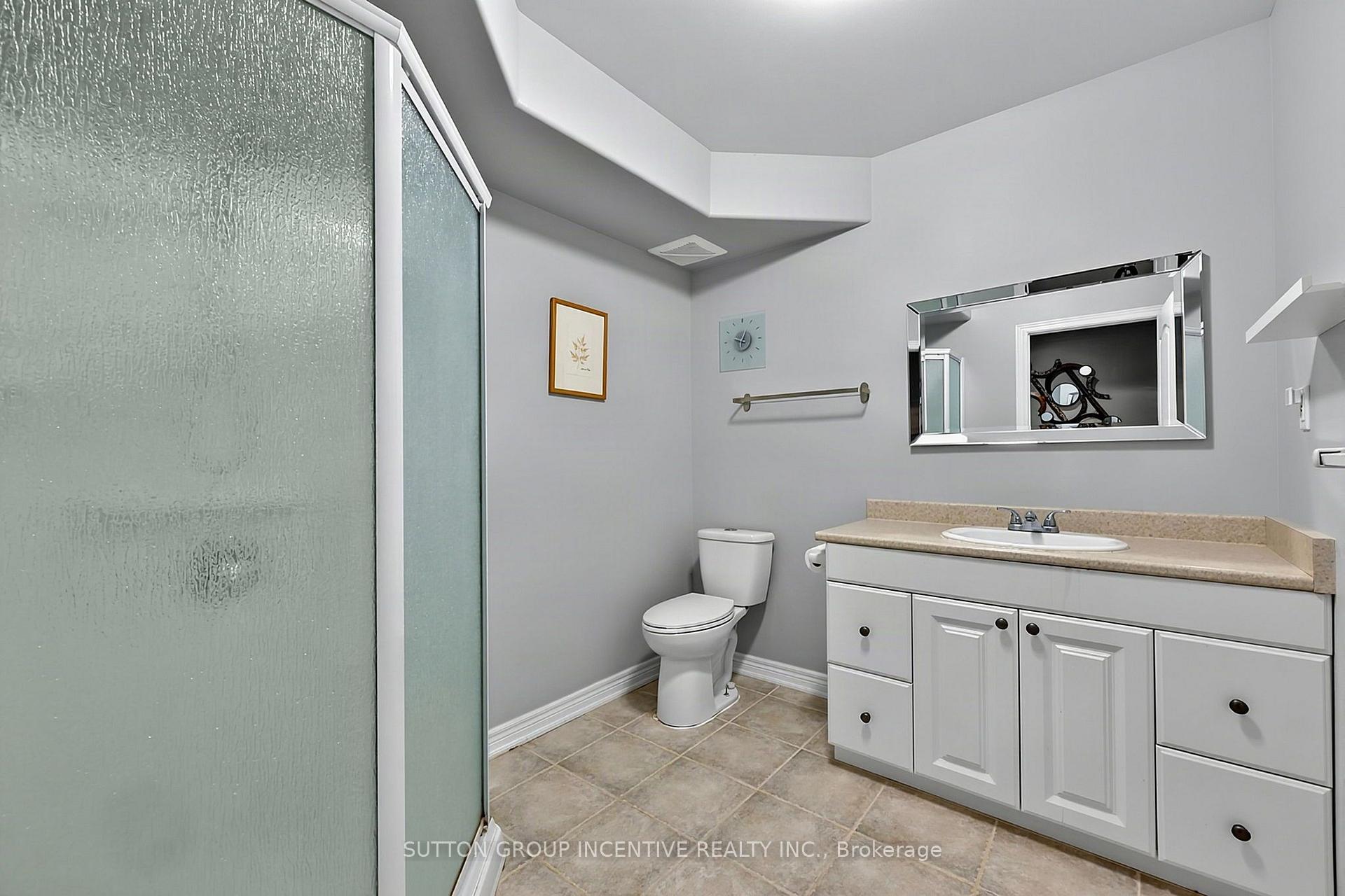 Photo 49 of 102 Cumming Drive, Barrie, Ardagh — HOMEH