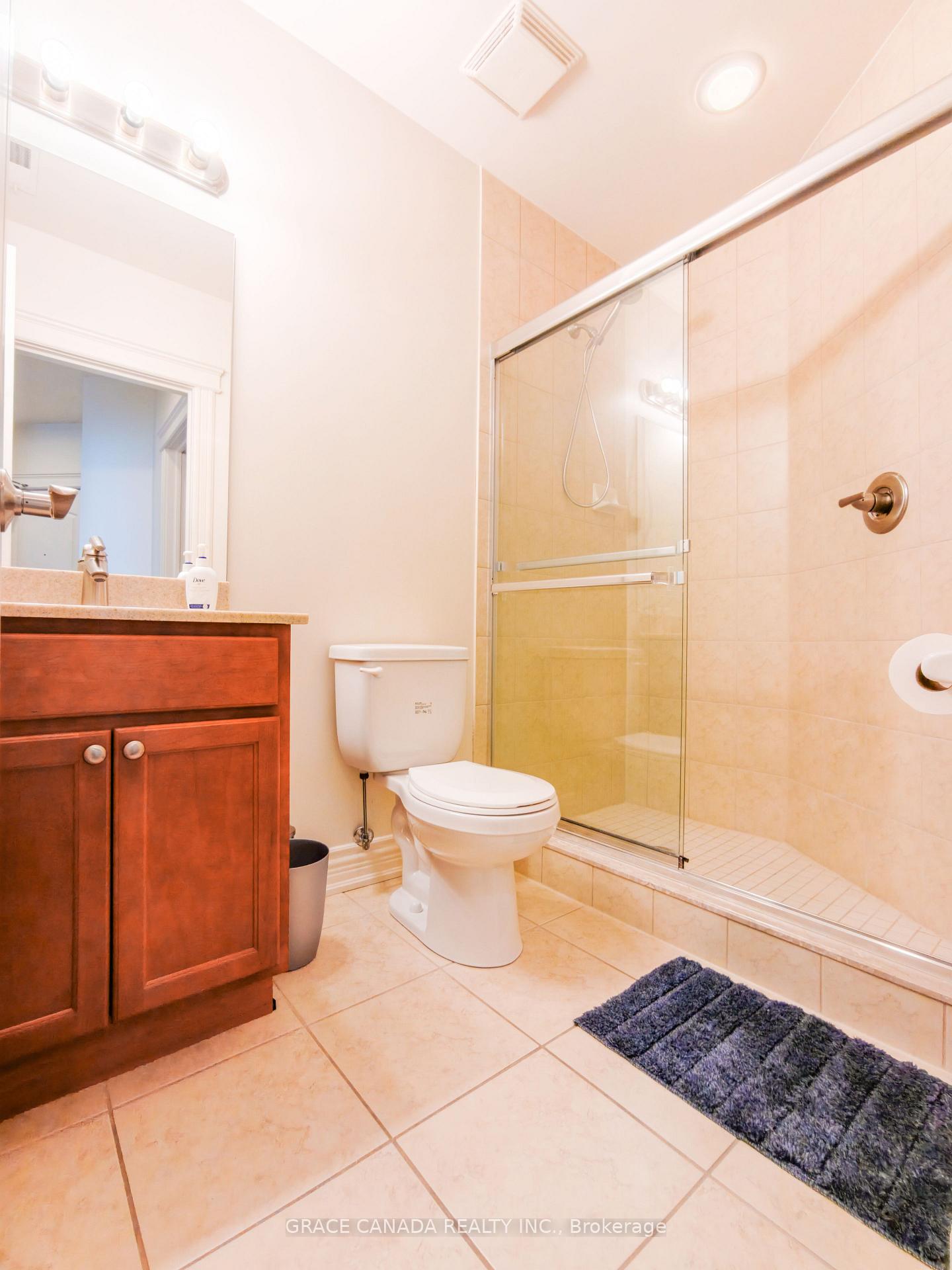 Photo 8 of Unit 308, 1225 Riverside Drive W, Windsor — HOMEH