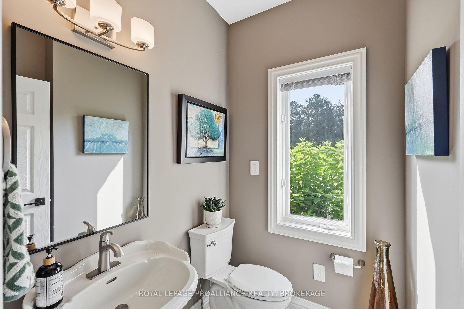 Photo 26 of 31 Leavis Shores, Frontenac Islands, Howe Island — HOMEH