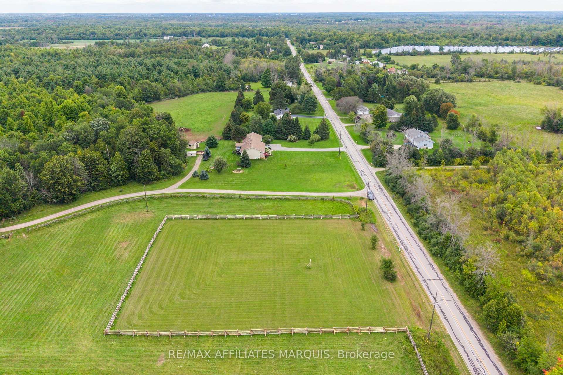 Photo 24 of 102 Bay Road, Rideau Lakes, Rideau Lakes (South Elmsley) Twp — HOMEH