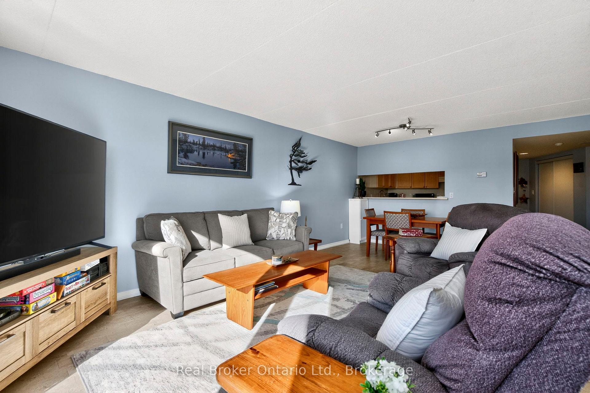 Photo 7 of Unit 402, 11 Beck Boulevard, Penetanguishene — HOMEH