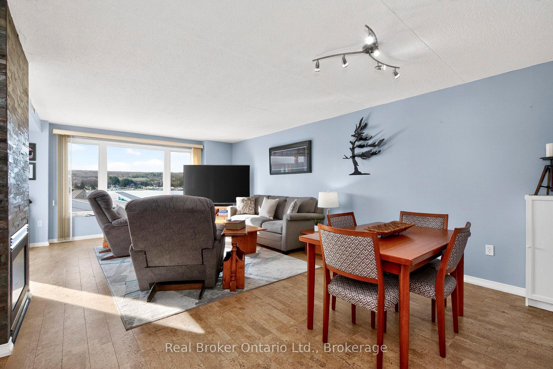 Photo 9 of Unit 402, 11 Beck Boulevard, Penetanguishene — HOMEH