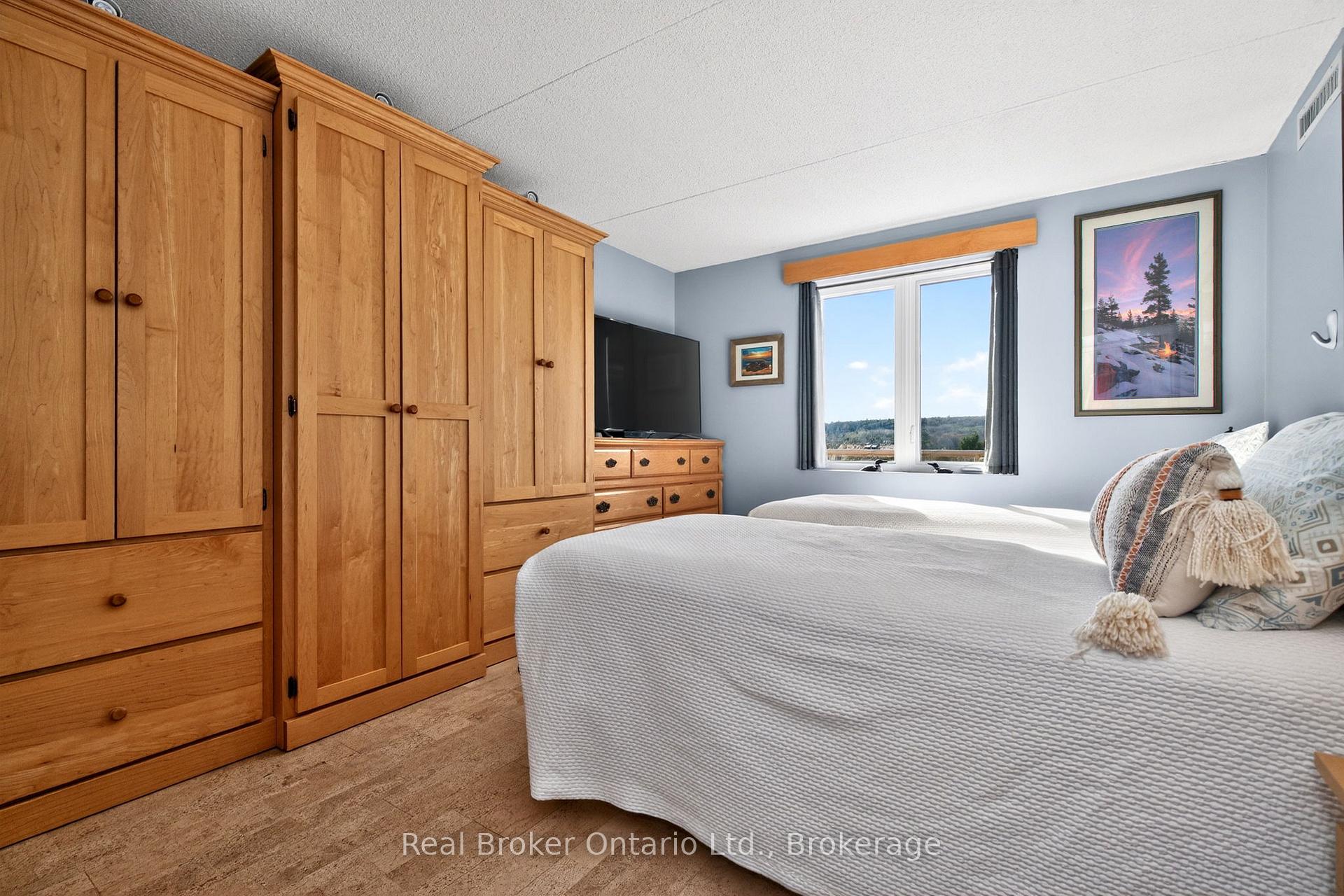 Photo 13 of Unit 402, 11 Beck Boulevard, Penetanguishene — HOMEH