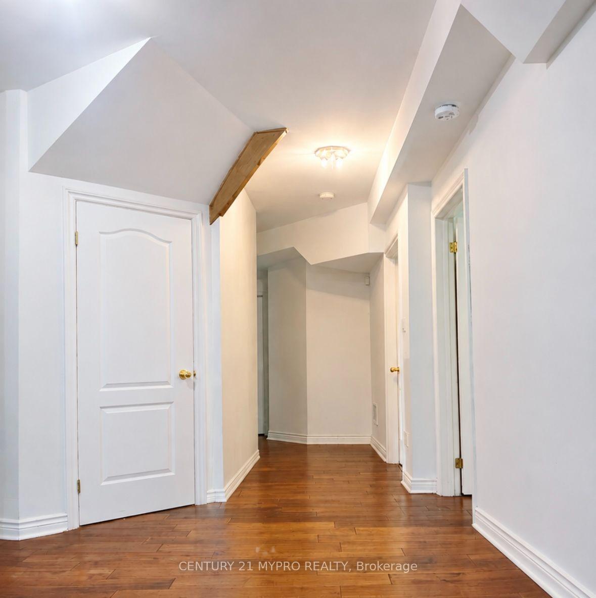Photo 7 of 378 Princess Avenue, North York, Willowdale East — HOMEH