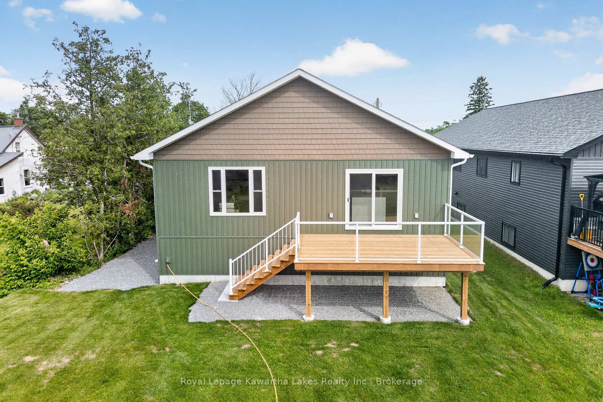 Photo 3 of 22 Murray Street, Kawartha Lakes, Fenelon Falls — HOMEH